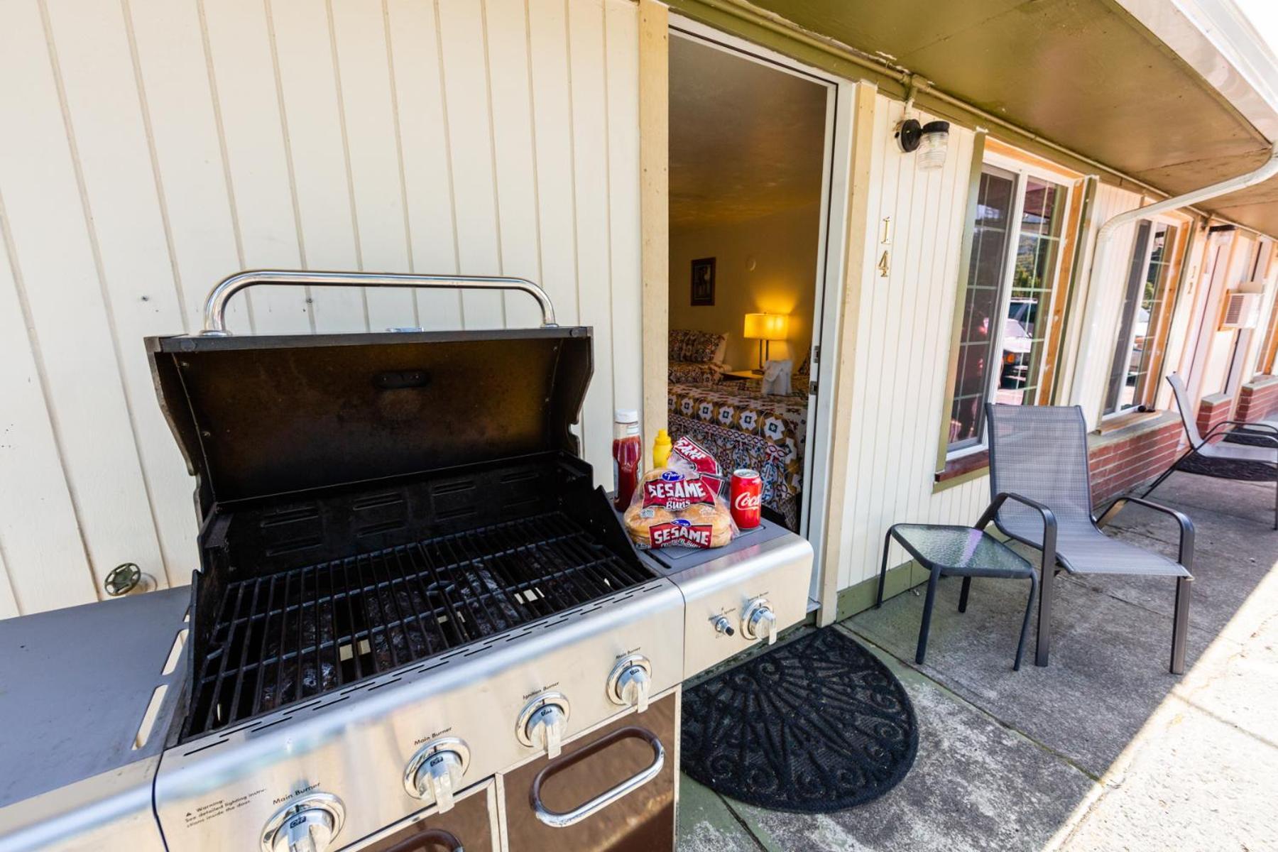 Arbor Inn Motel Oakridge photo 41