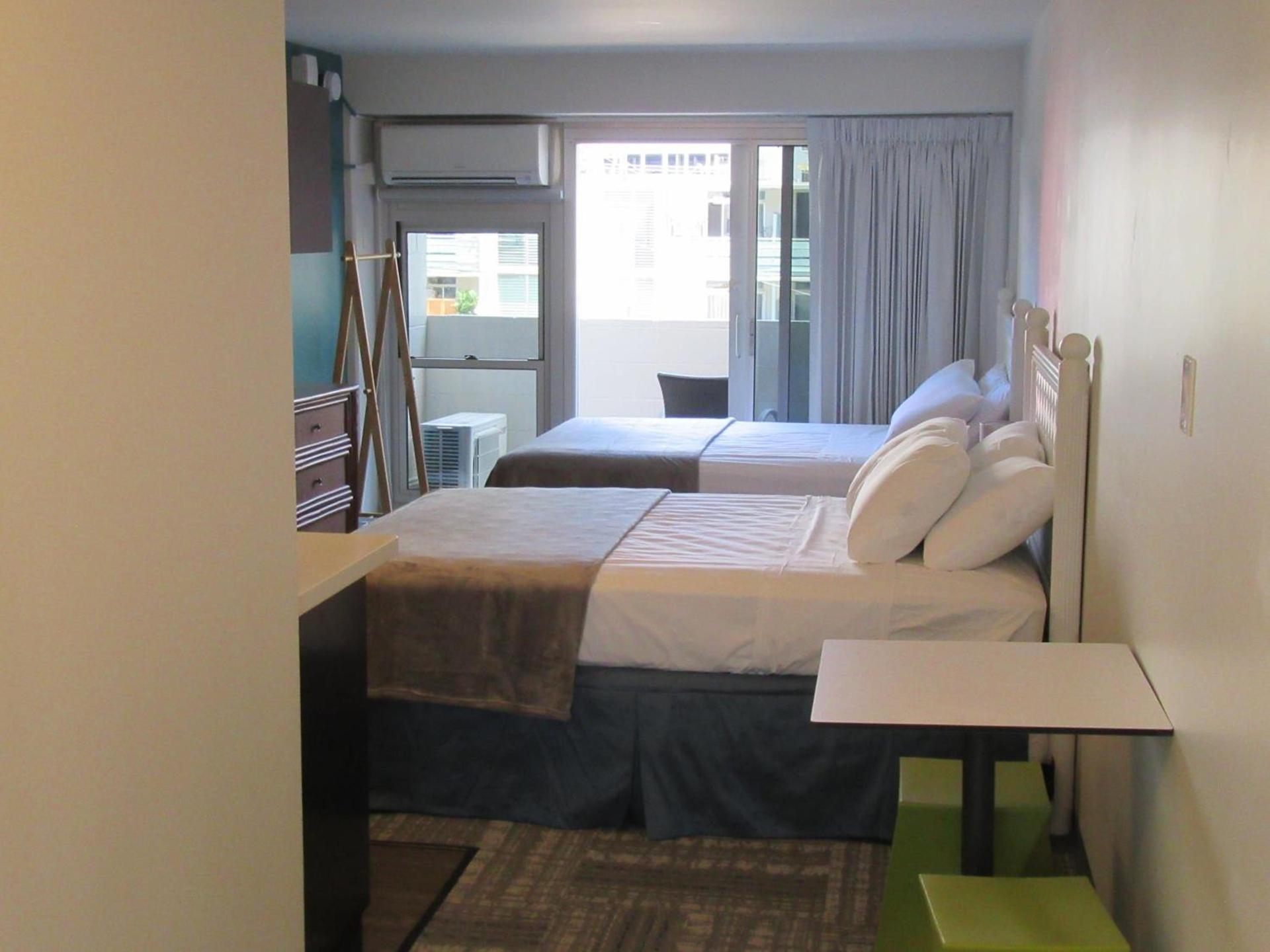 Waikiki Central Hotel - No Resort Fees photo 7