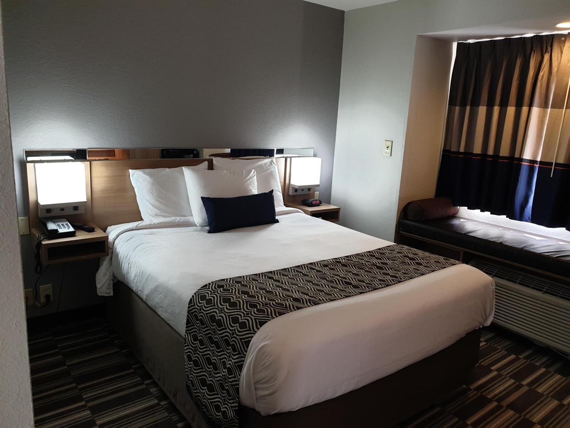 Microtel Inn & Suites by Wyndham Augusta/Riverwatch photo 2