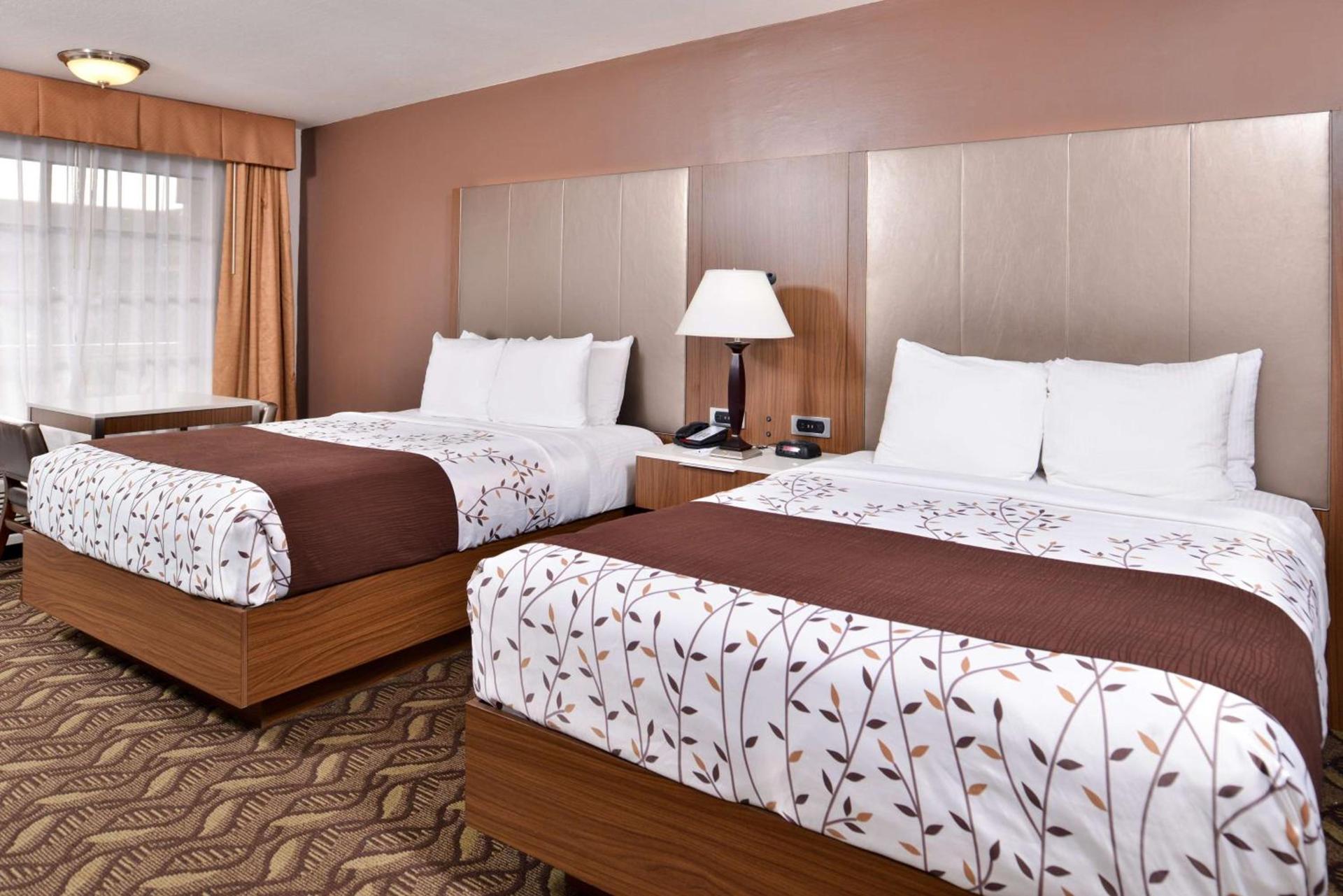 Best Western Airport Plaza Hotel – LAX Airport LA Stadium photo 15