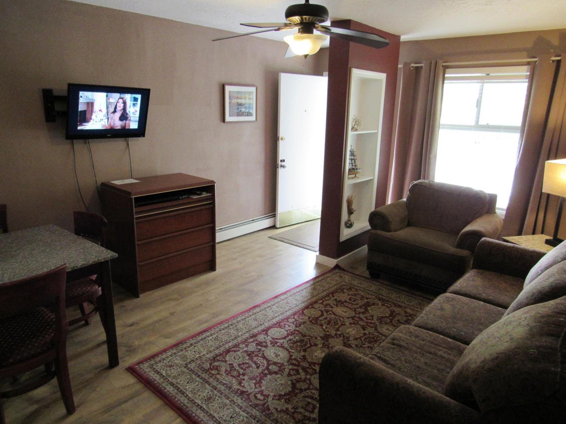 Captain Cook Inn photo 5