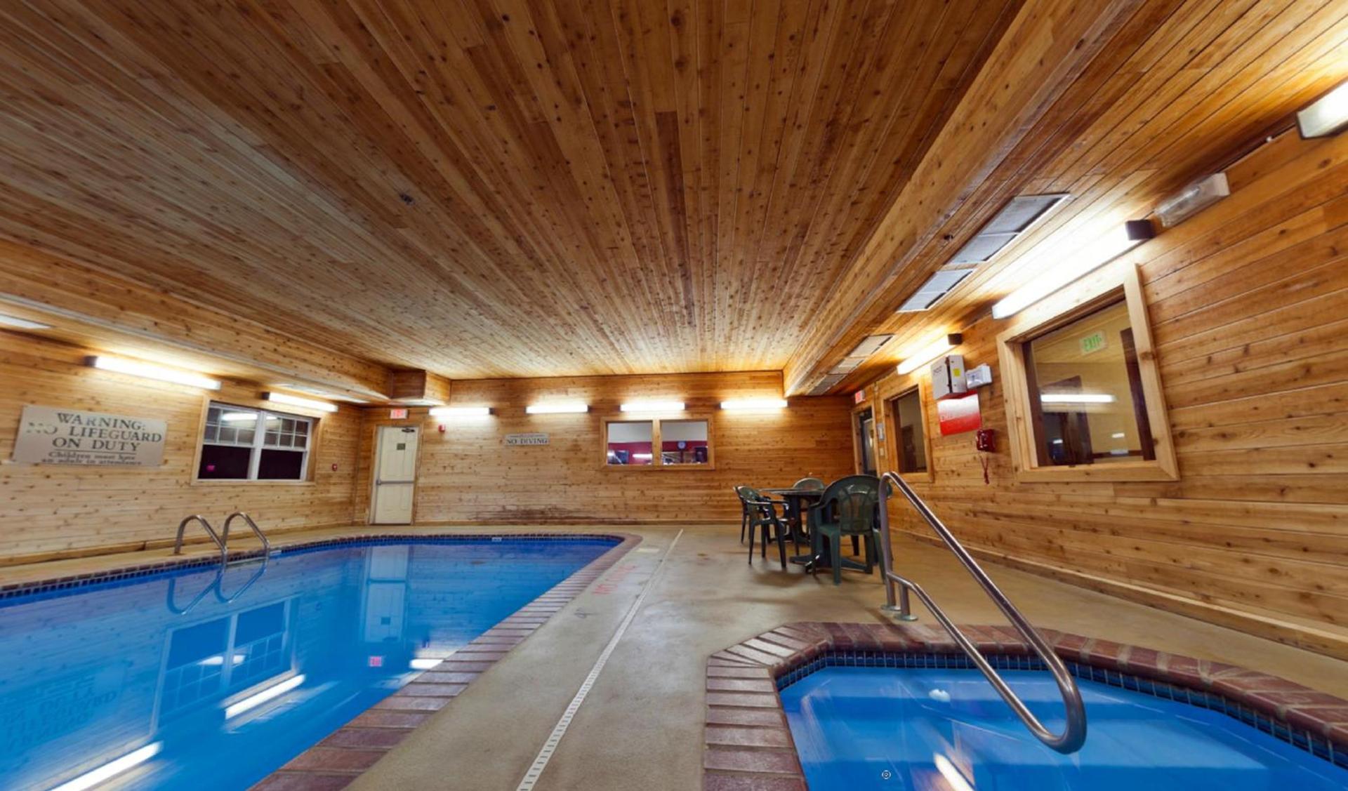 Country Inn & Suites by Radisson, Kearney, NE photo 31