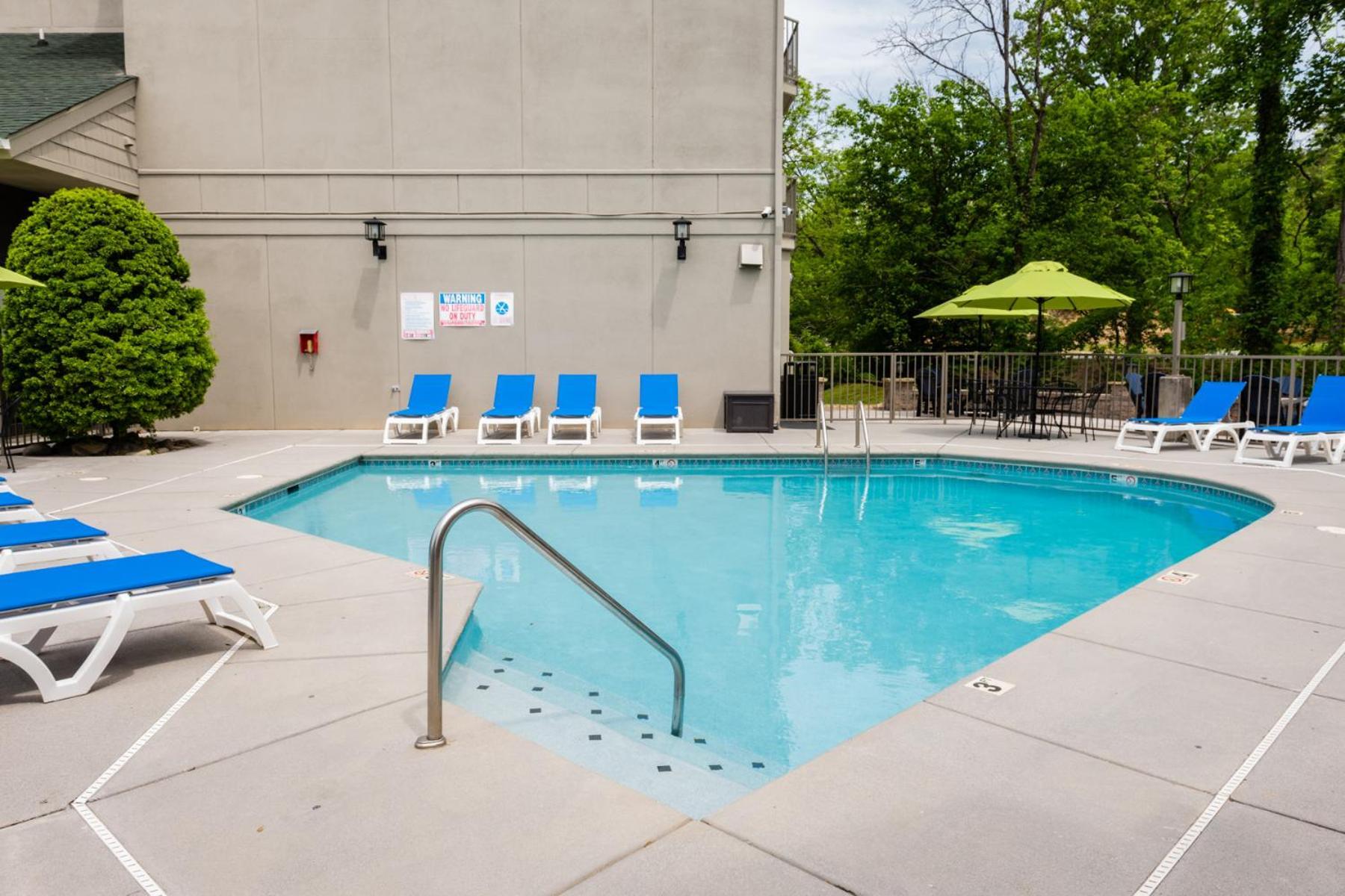 Twin Mountain Inn & Suites photo 40