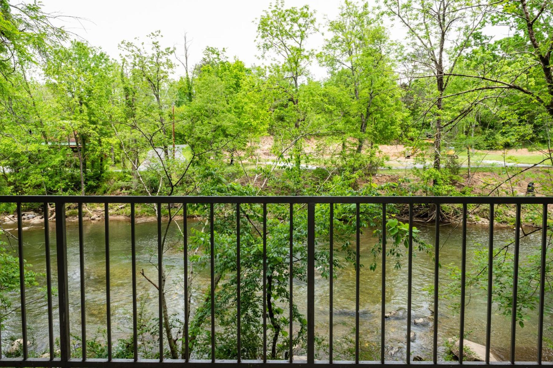 Twin Mountain Inn & Suites photo 37