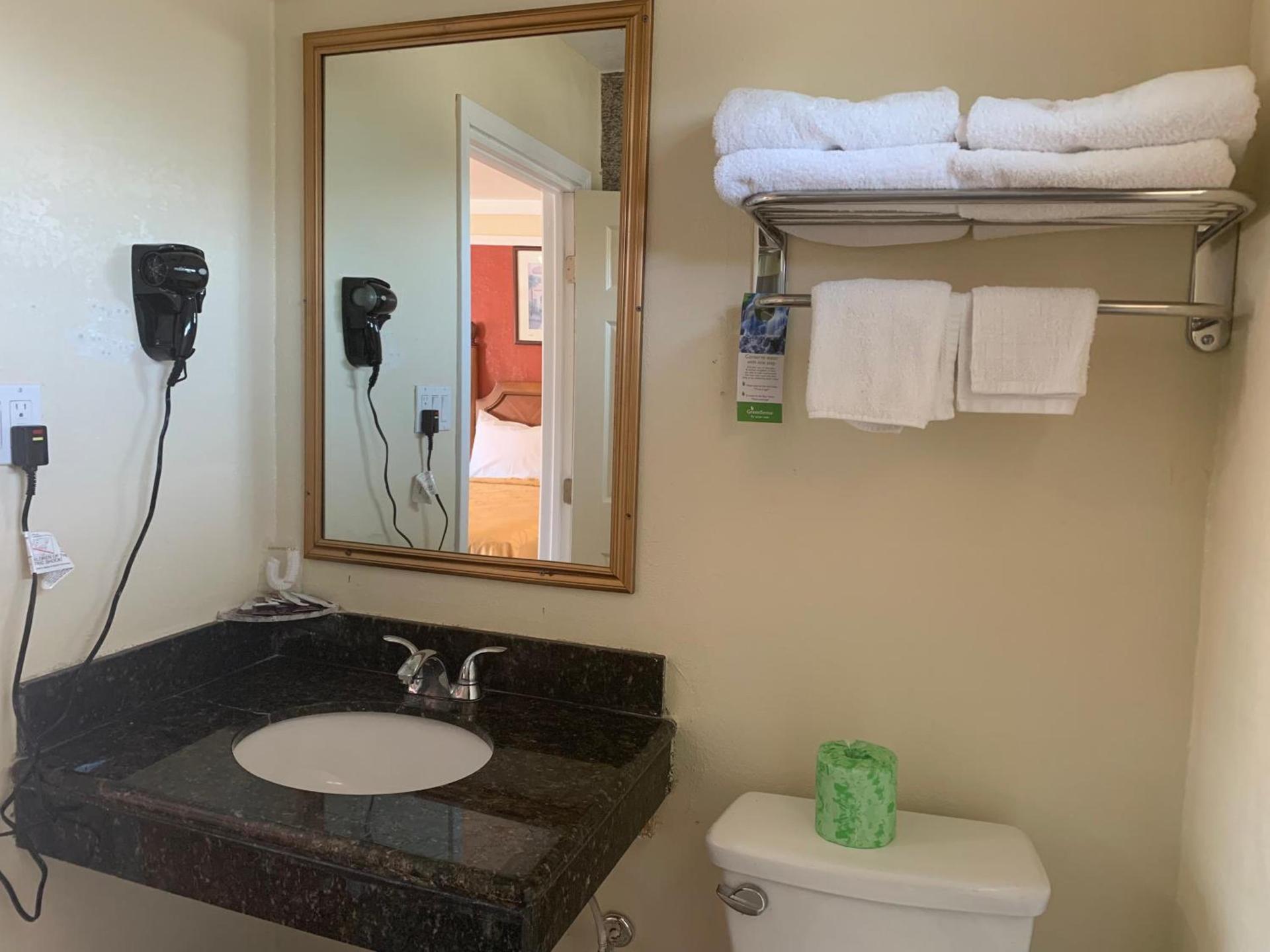Wagon Wheel Motel photo 3