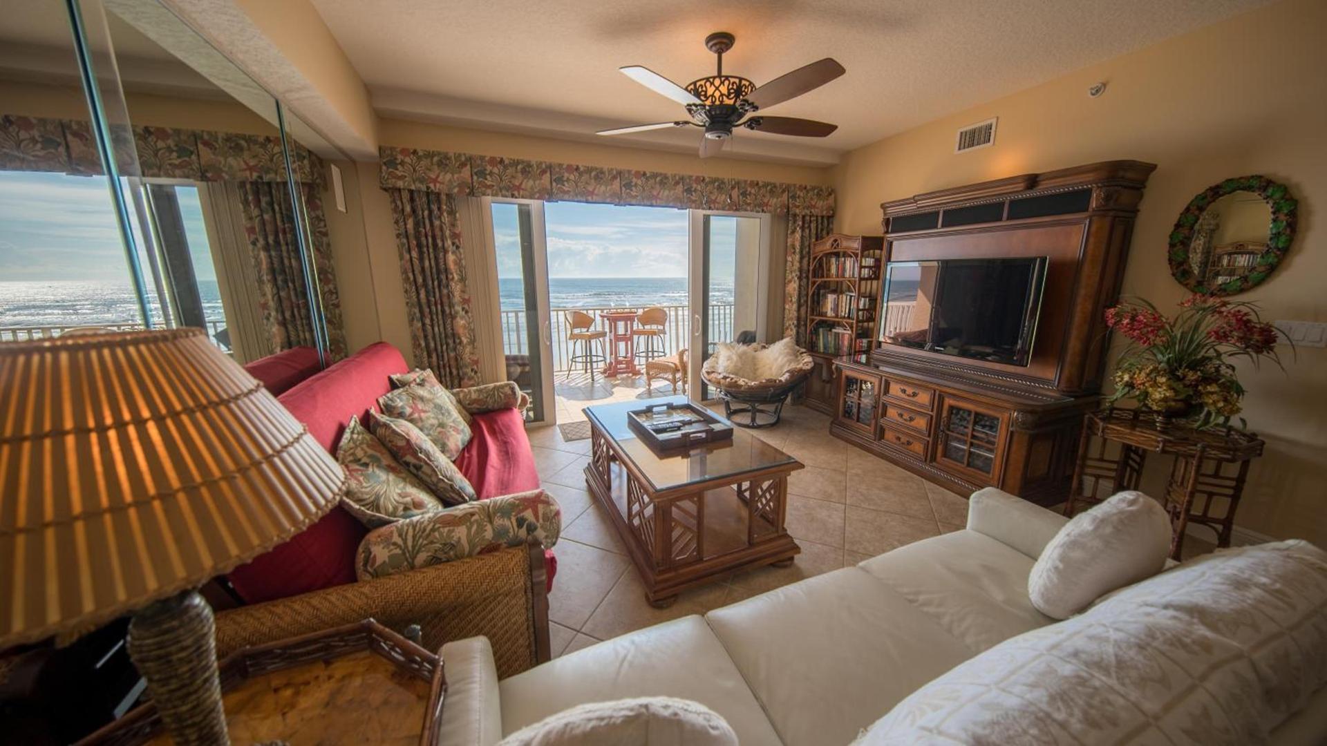 Family Friendly - Direct Oceanfront Sanibel 303 photo 12