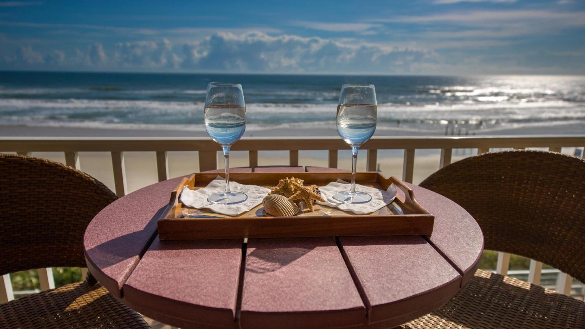 Family Friendly - Direct Oceanfront Sanibel 303 photo 31