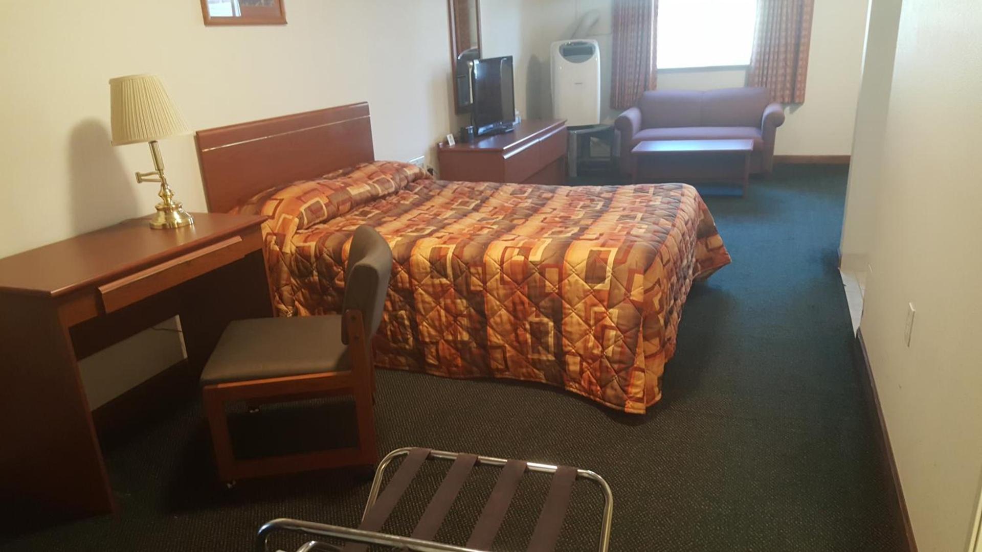 Express Inn & Suites Eugene photo 6