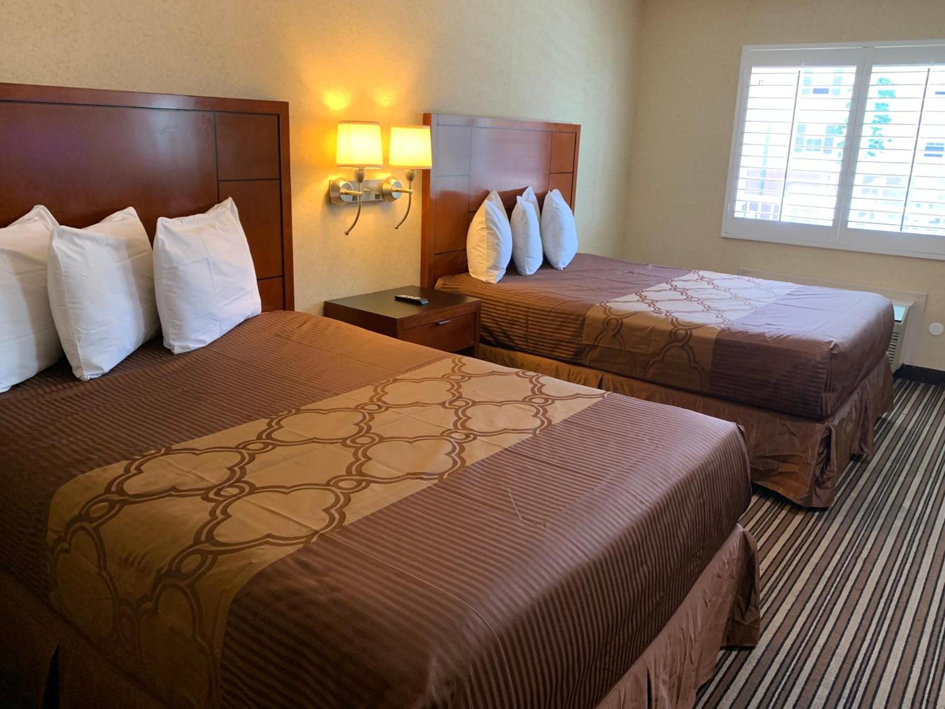 Buena Park Inn photo 19
