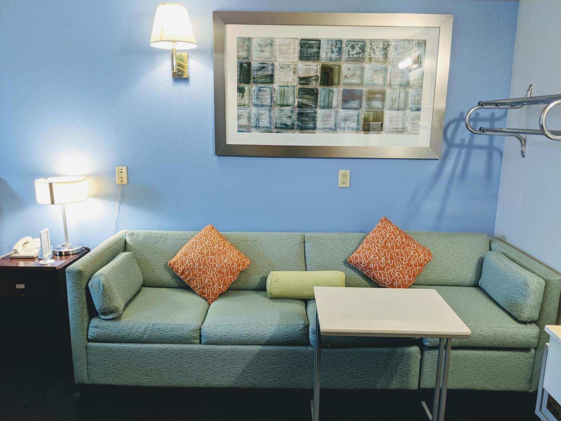 Executive Inn photo 4
