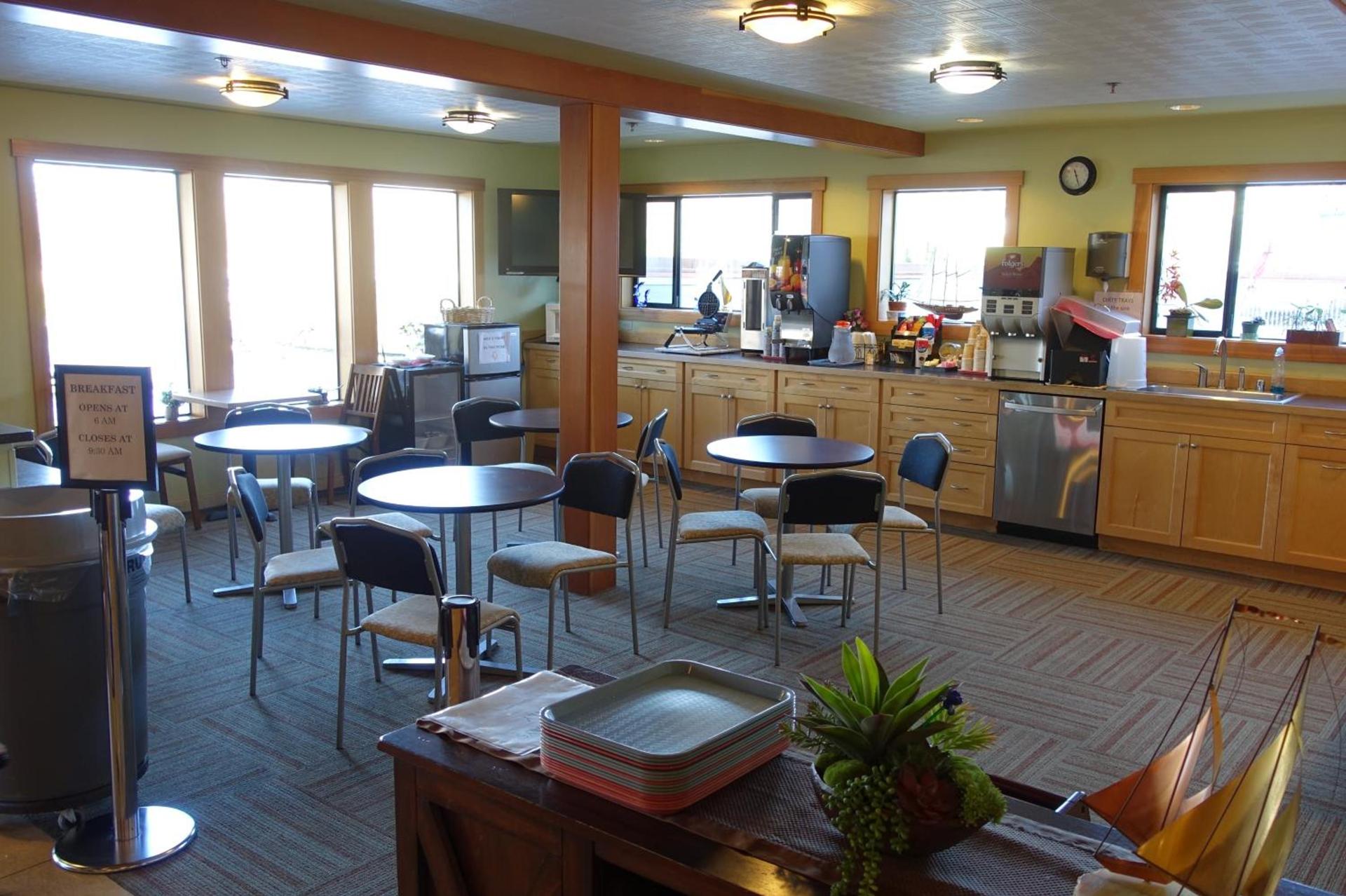 Harborside Inn photo 5