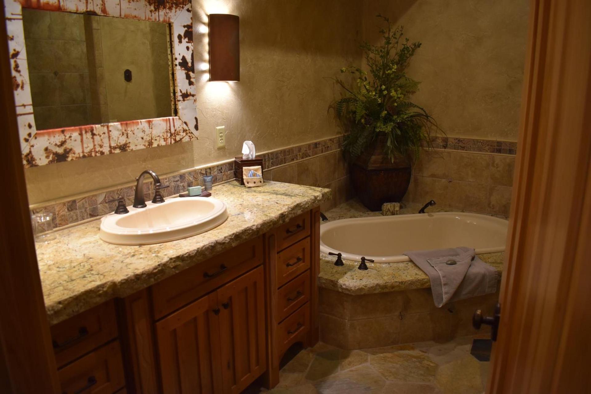 Cougar Ridge Resort photo 41