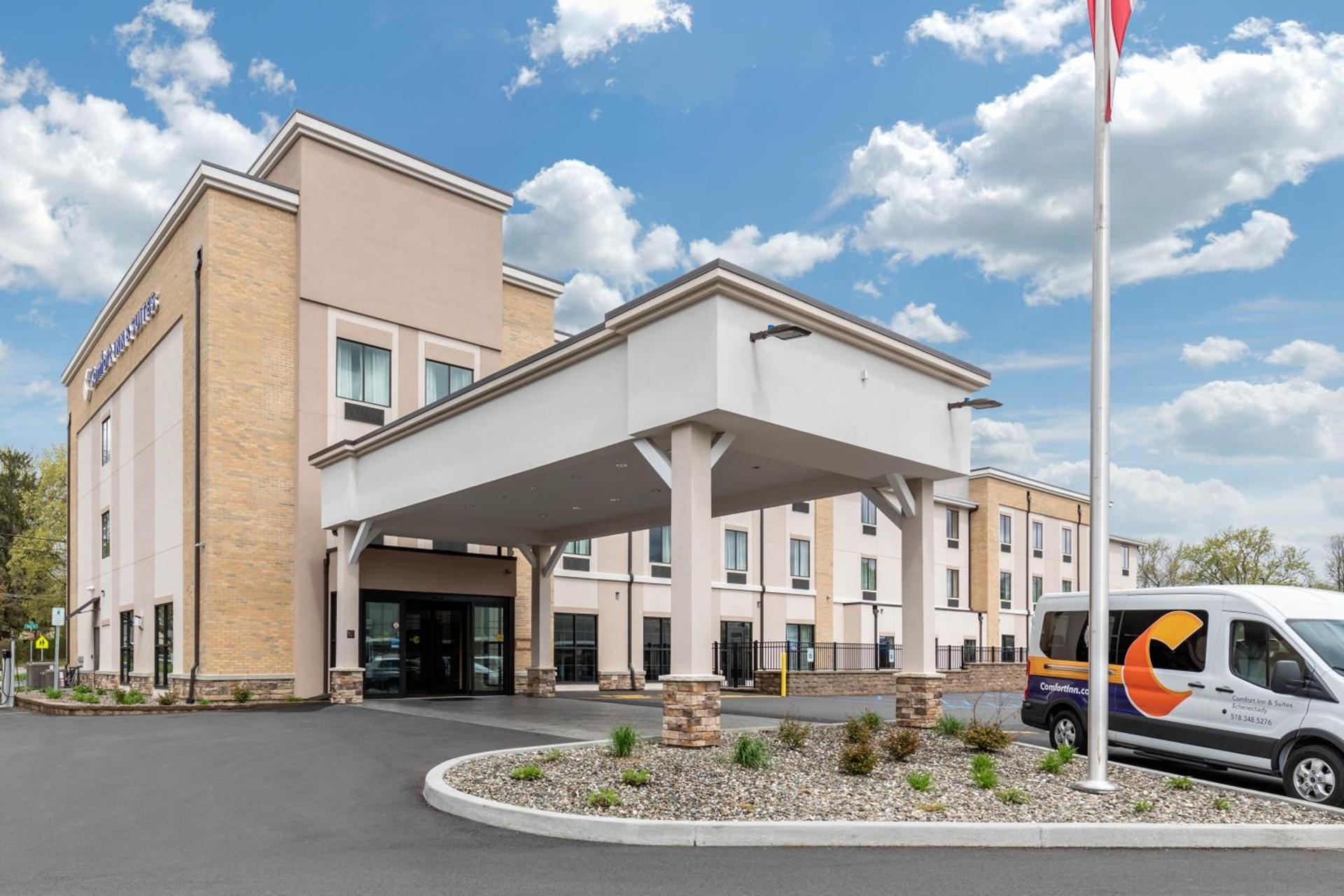 Comfort Inn & Suites Schenectady - Scotia photo 12