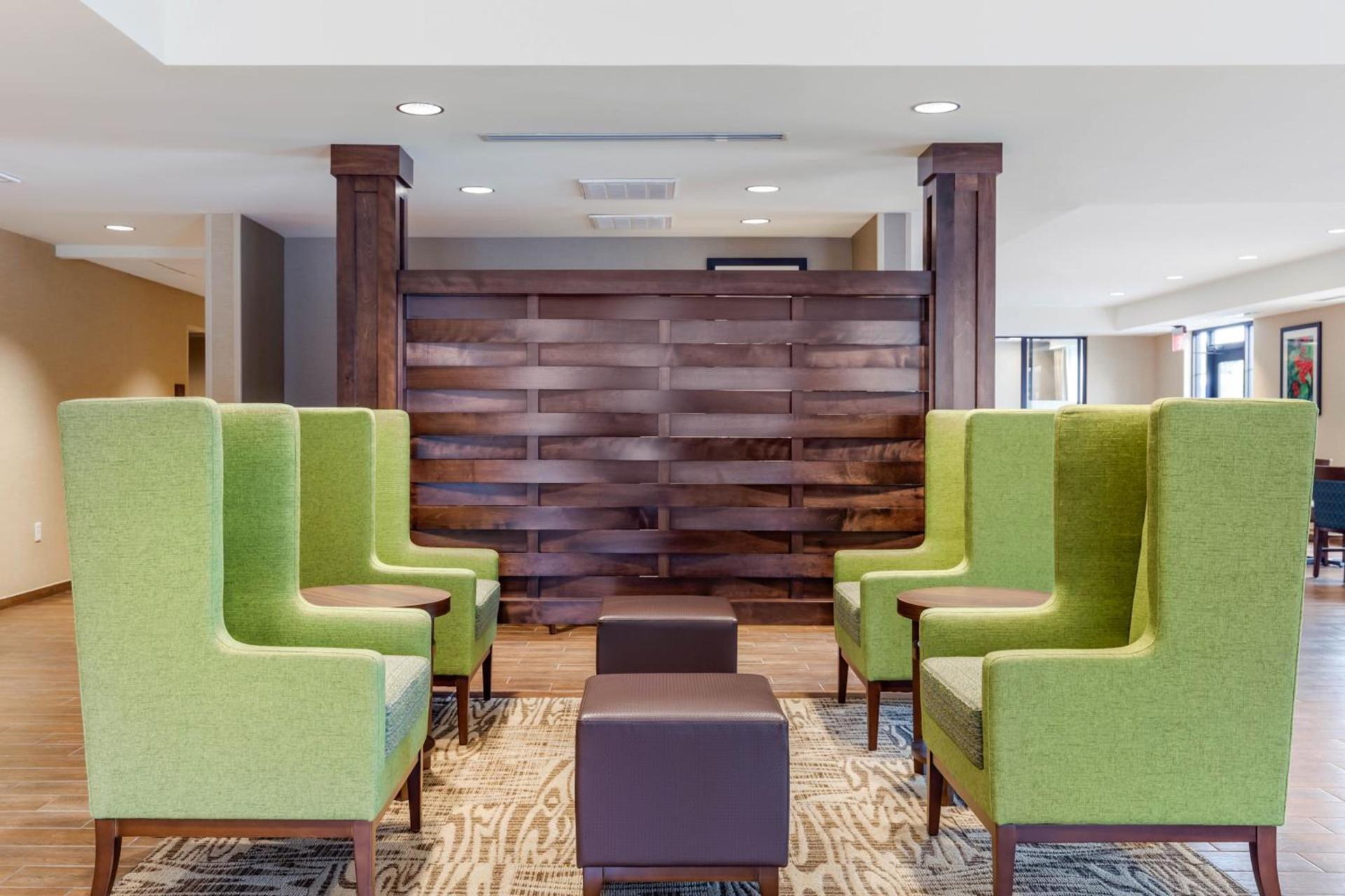 Comfort Inn & Suites Schenectady - Scotia photo 17