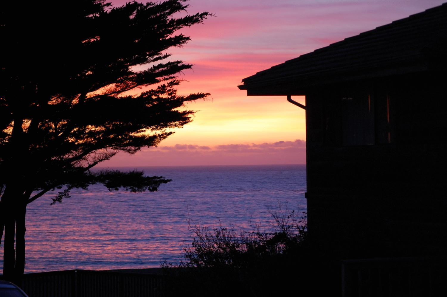 Gualala Surf Inn on the ocean bluff photo 21