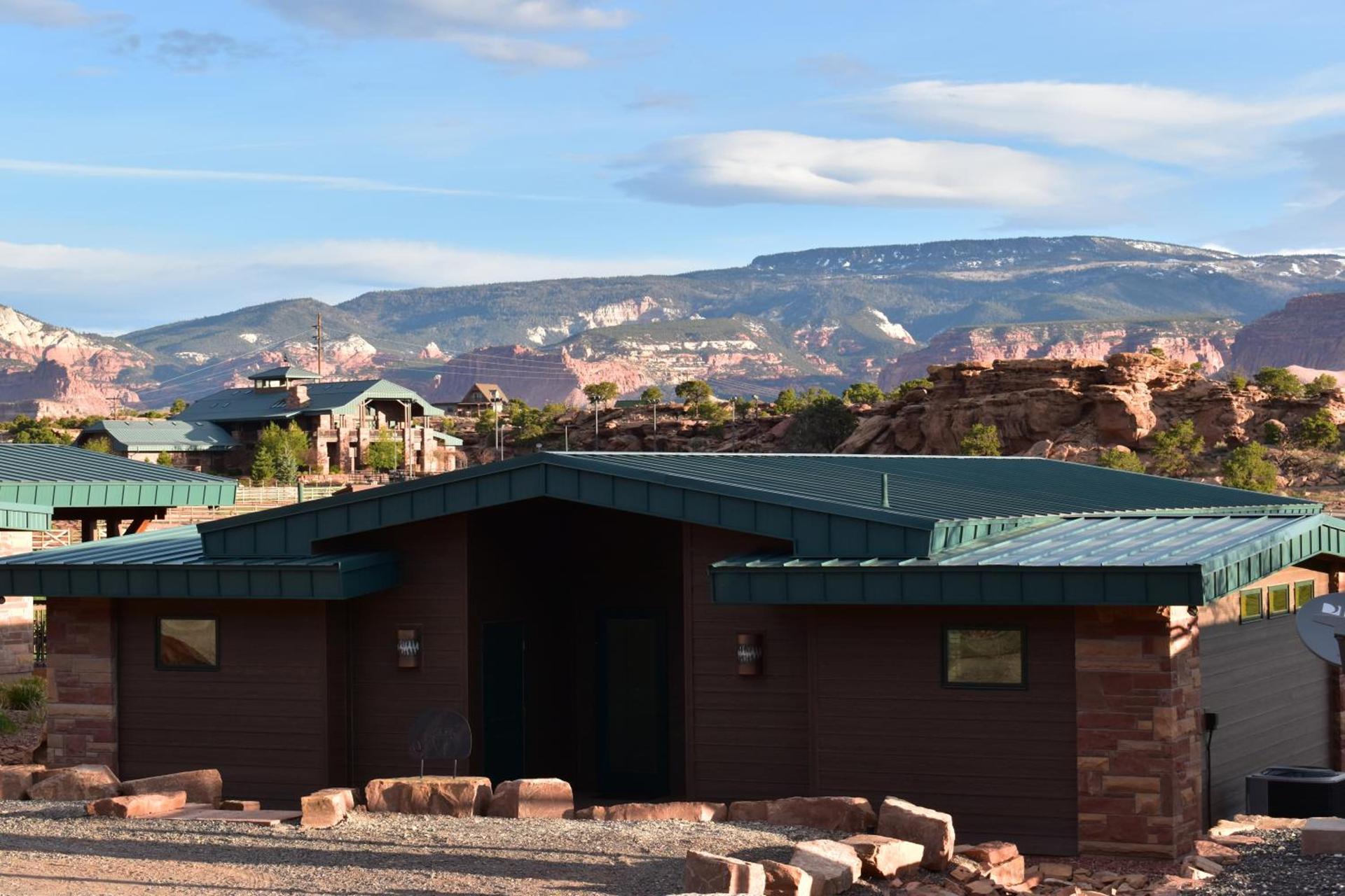 Cougar Ridge Resort photo 34