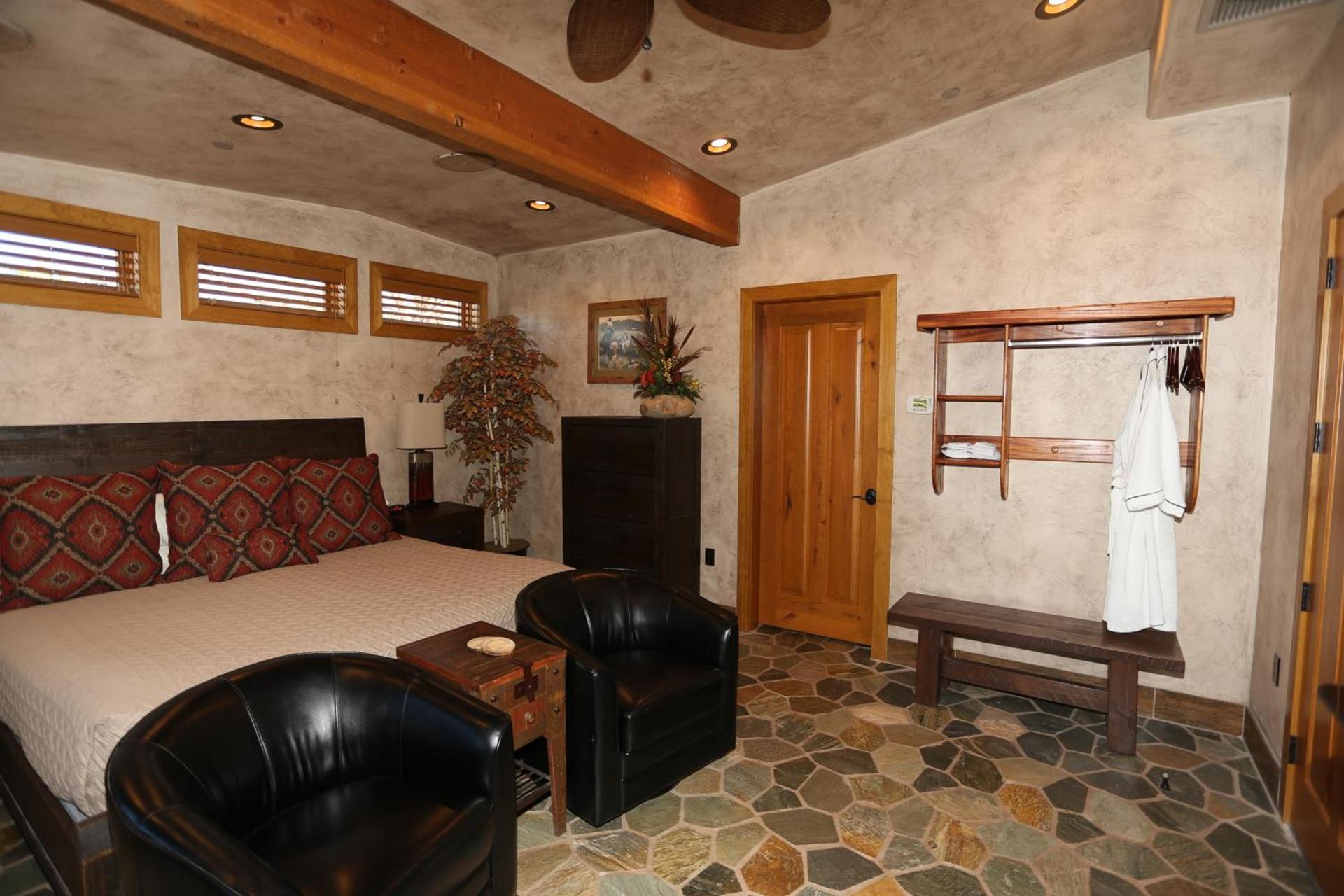 Cougar Ridge Resort photo 28