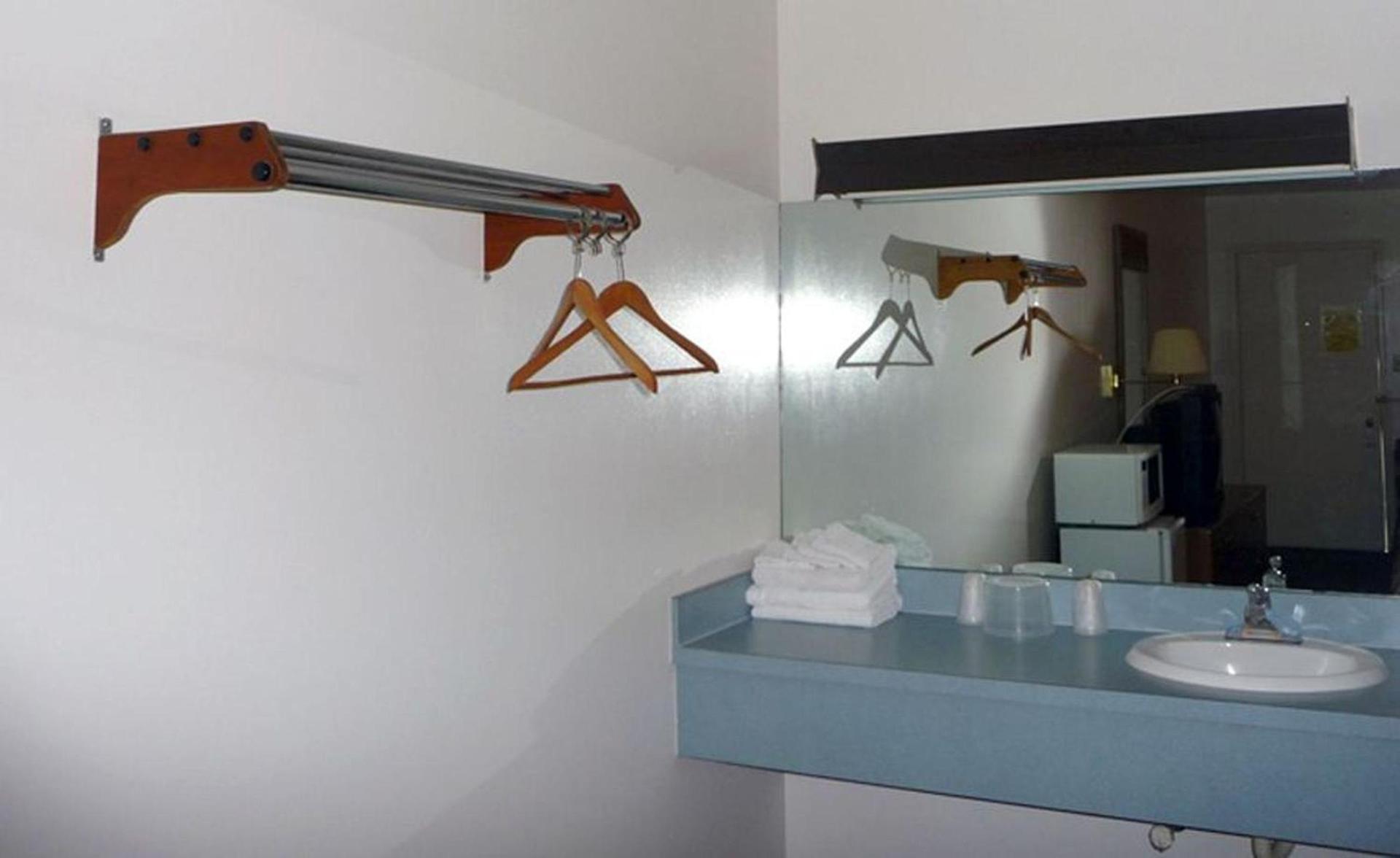 Red Rose Motel photo 19