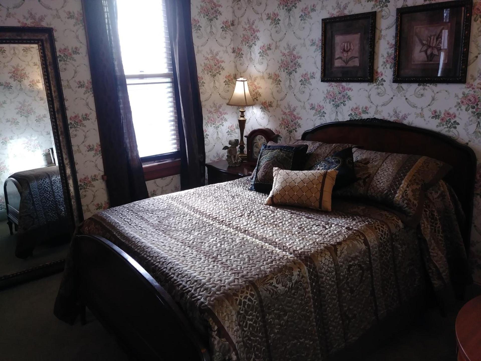 The Thayer photo 78