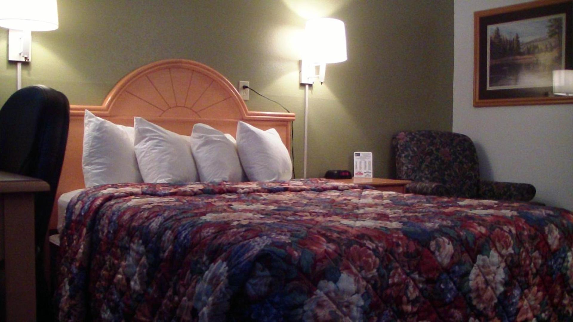 Budget Inn Express photo 21
