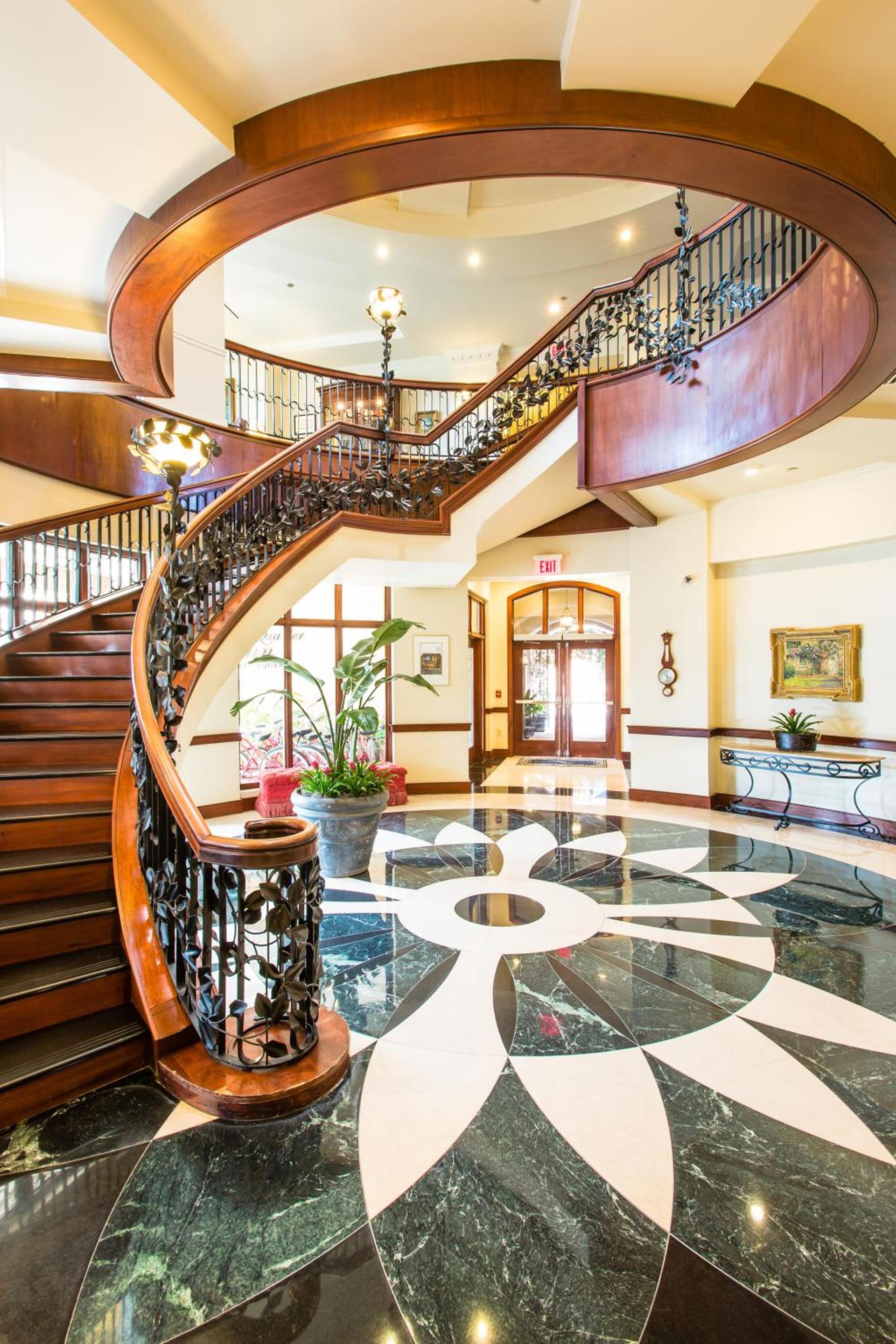 French Quarter Inn photo 6
