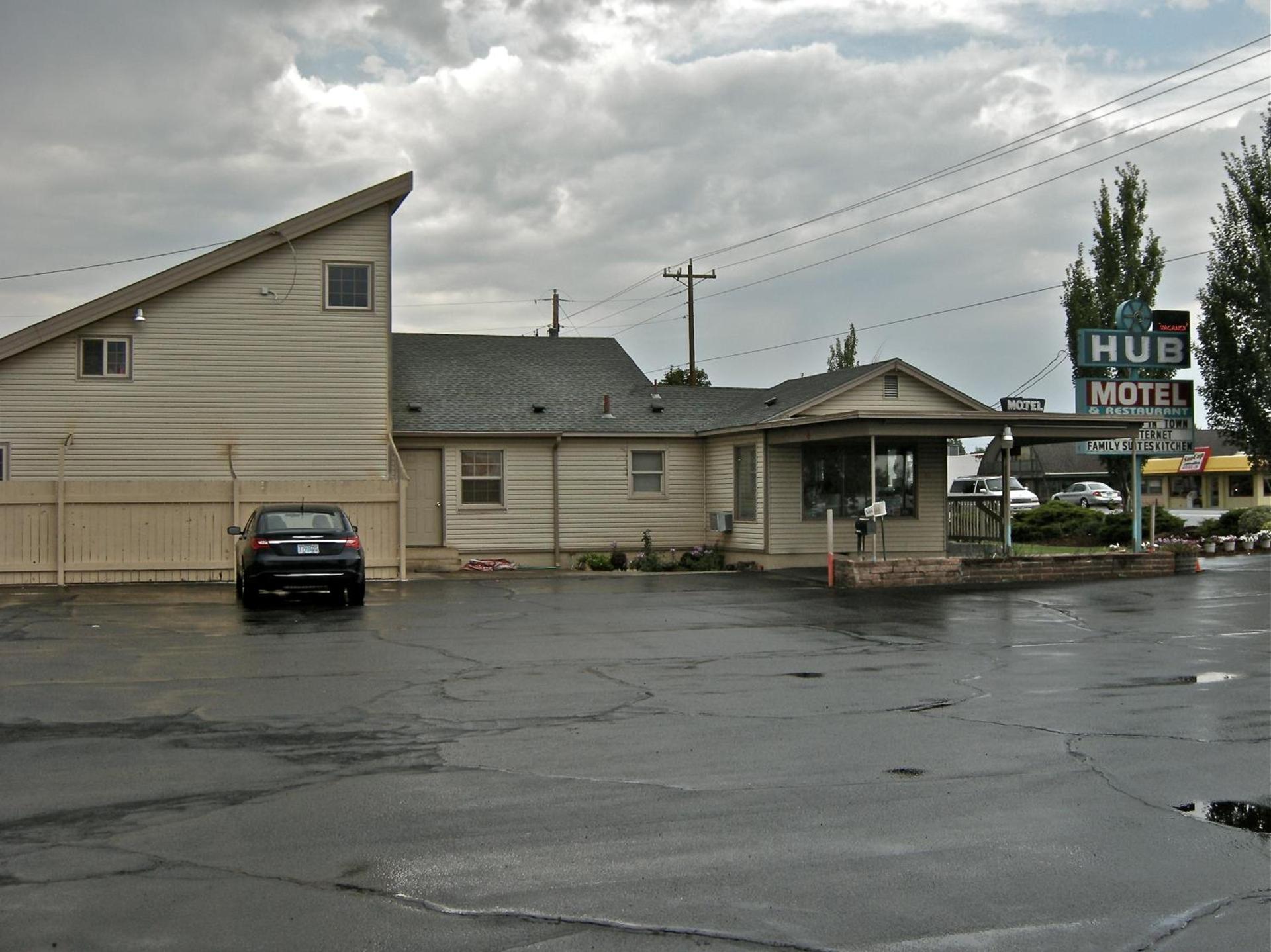 Hub Motel photo 9