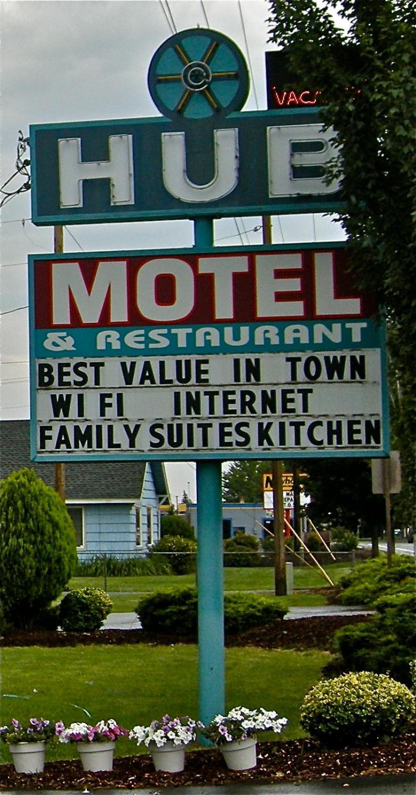 Hub Motel photo 14