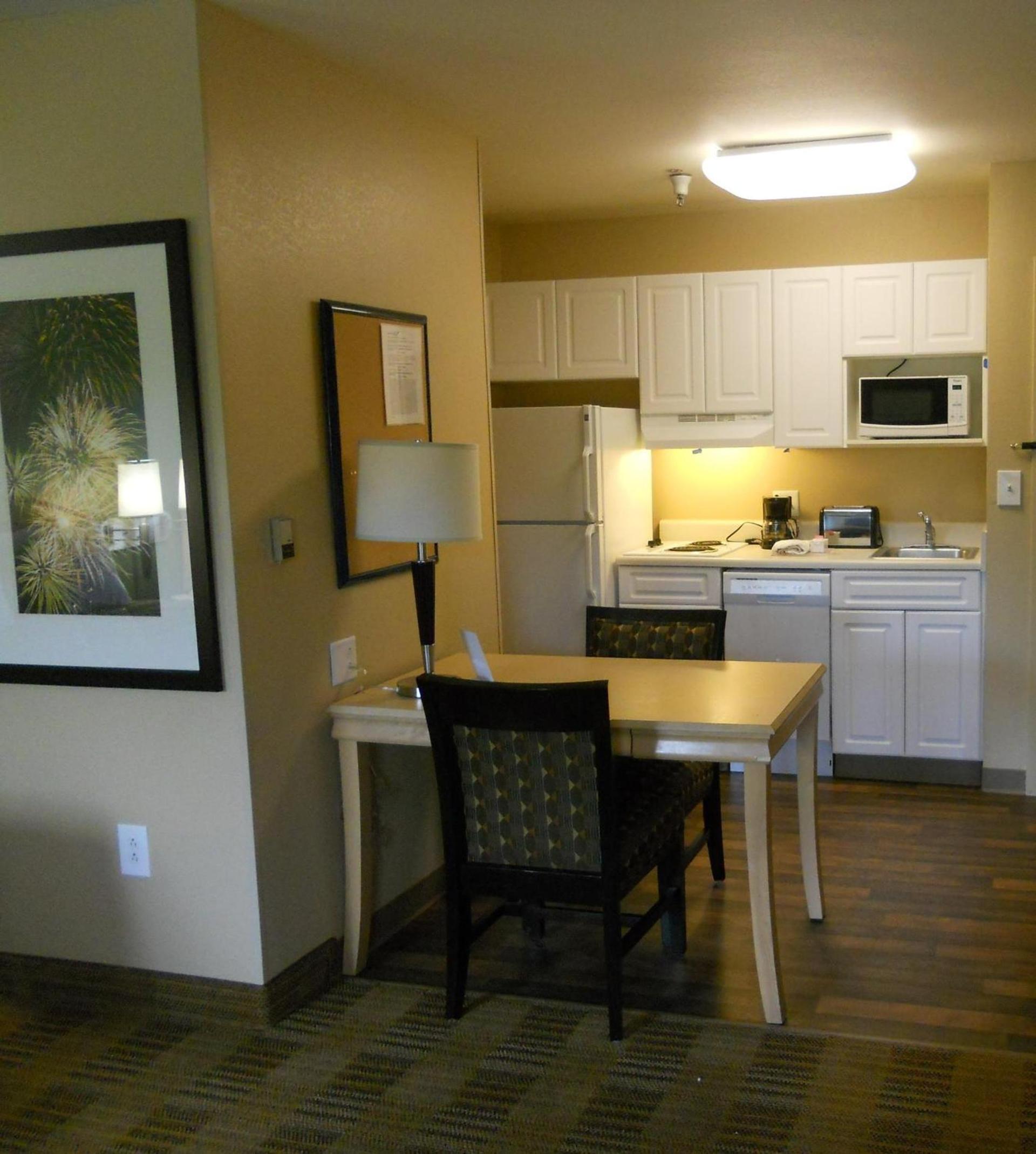 Extended Stay America Suites - Orlando - Convention Center - Universal Blvd photo 45