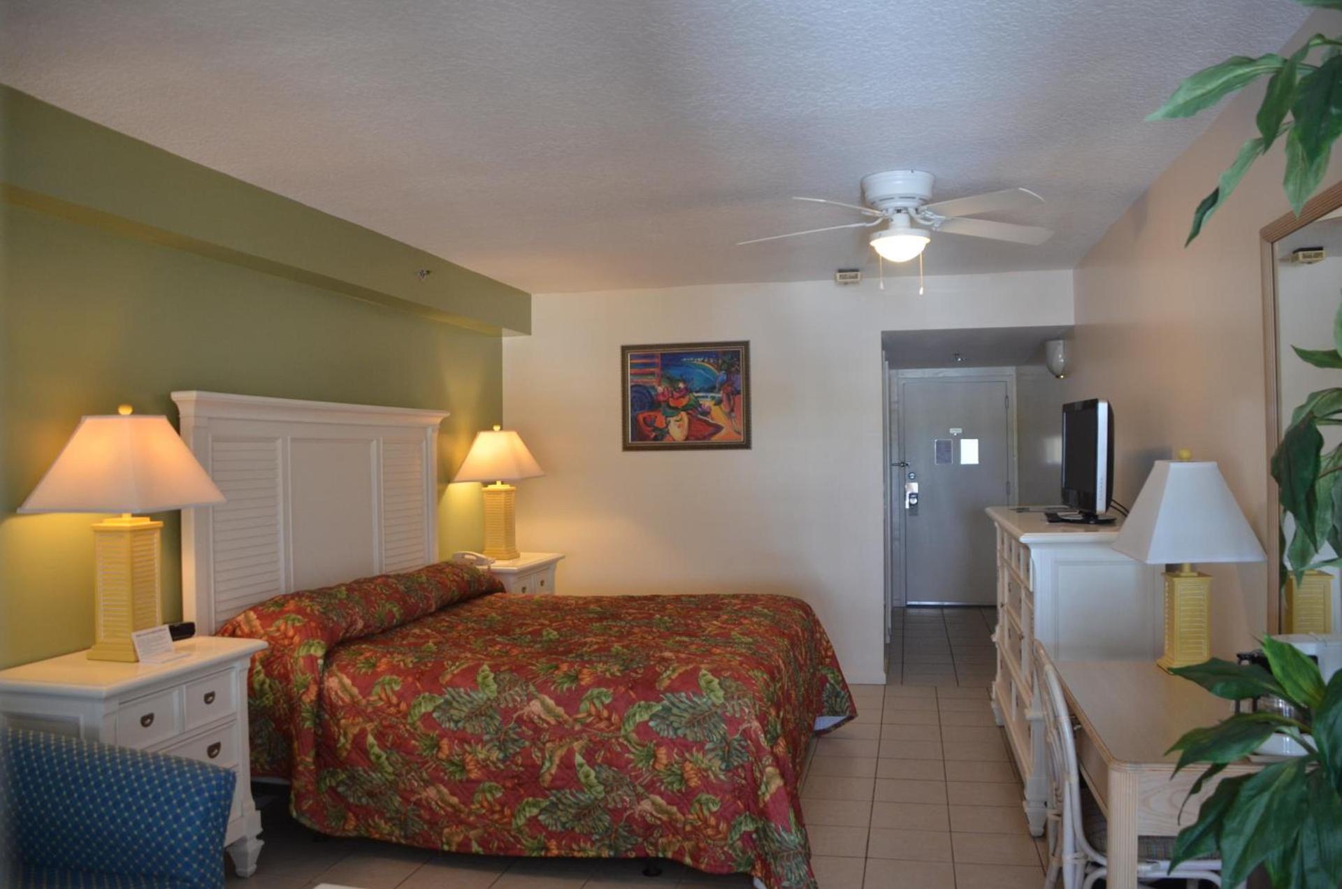 Pirate's Cove Resort and Marina - Stuart photo 19