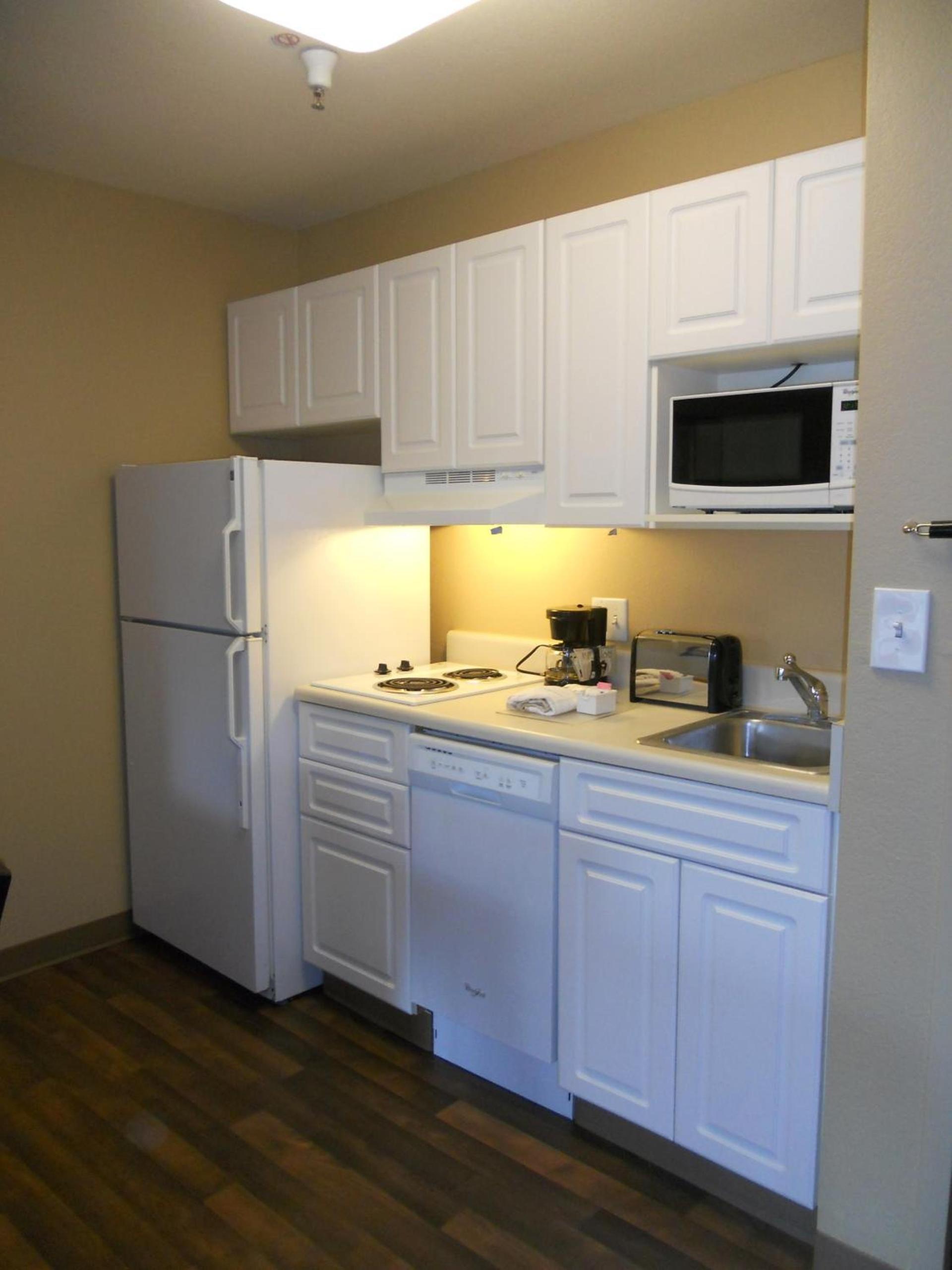 Extended Stay America Suites - Orlando - Convention Center - Universal Blvd photo 43