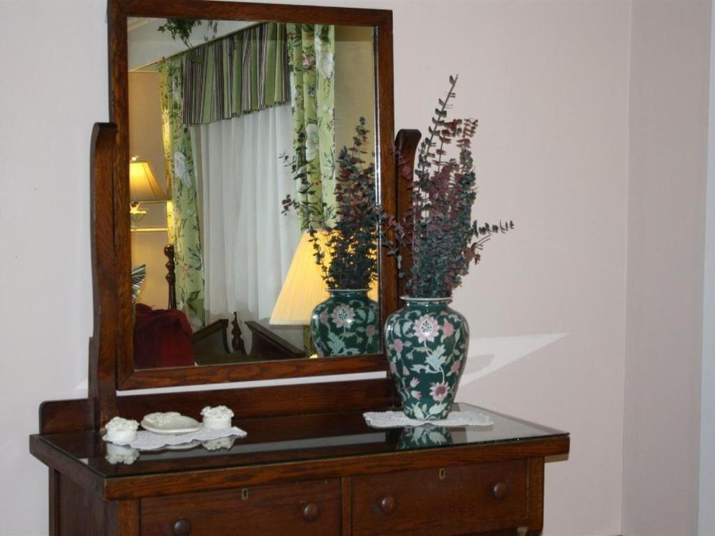 Red Rocker Inn photo 93