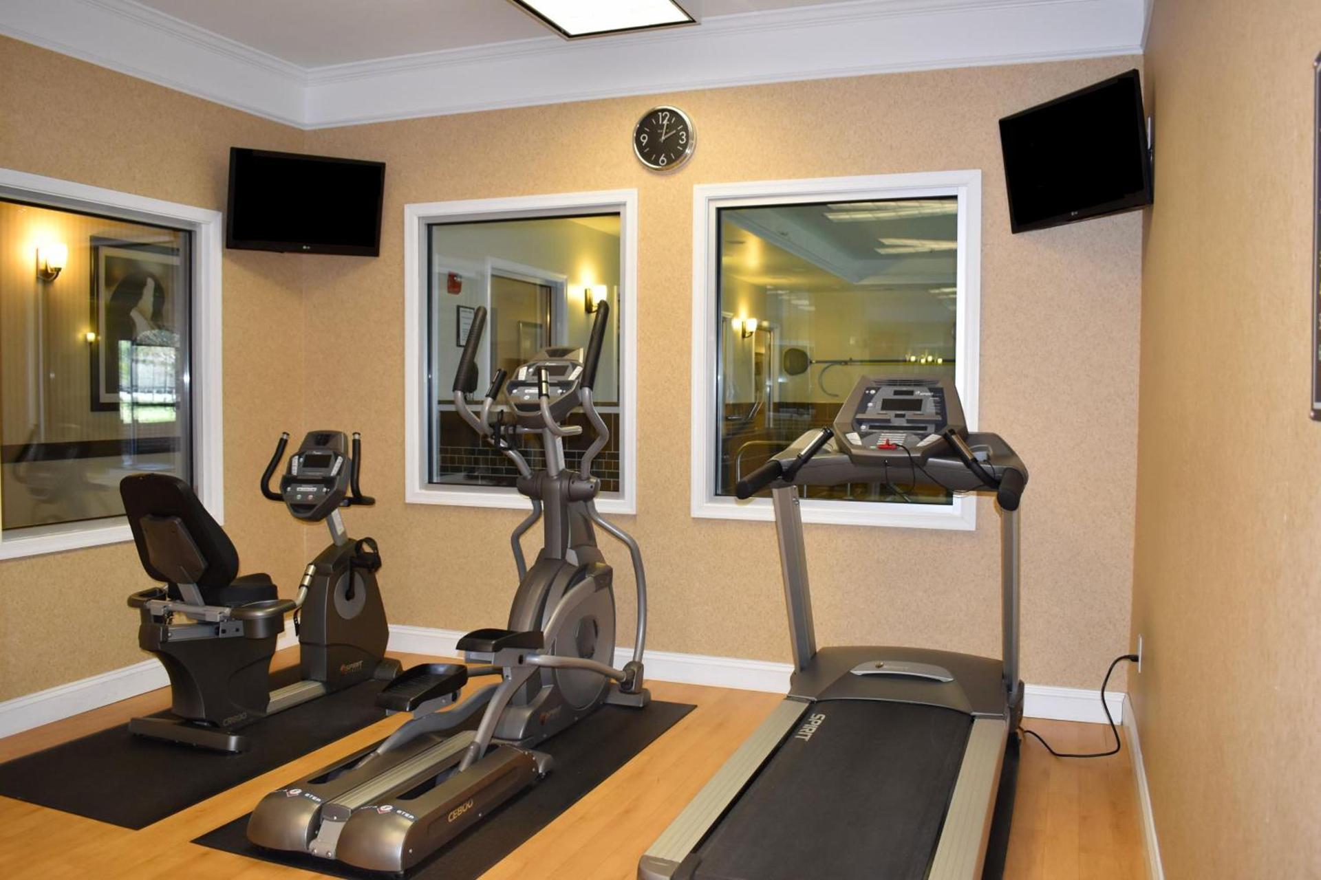 Best Western Plus Easton Inn & Suites photo 20