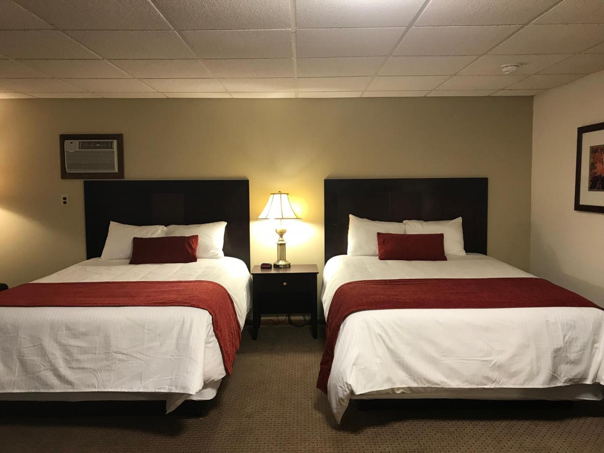 Brentwood Motor Inn photo 2