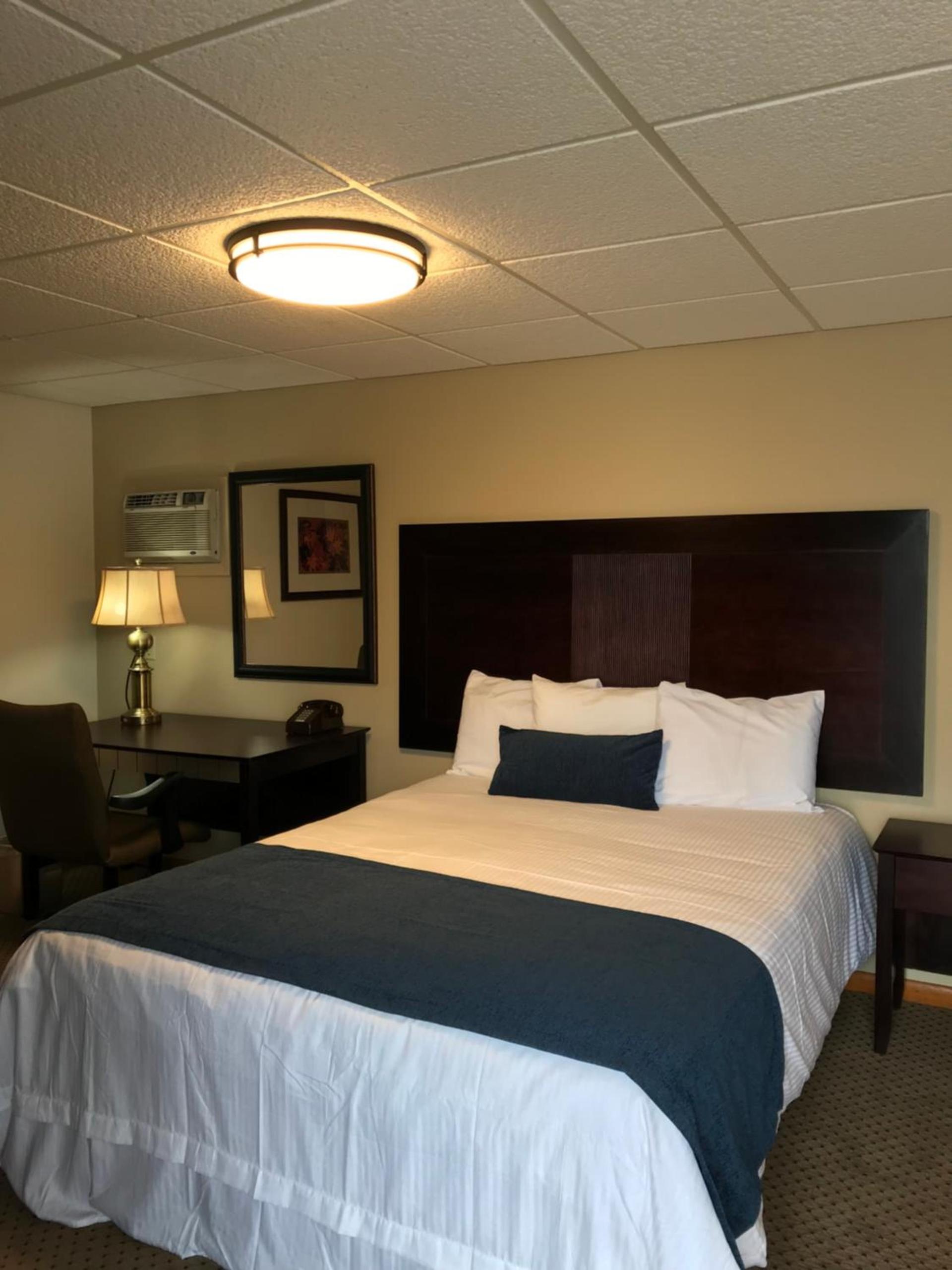 Brentwood Motor Inn photo 19