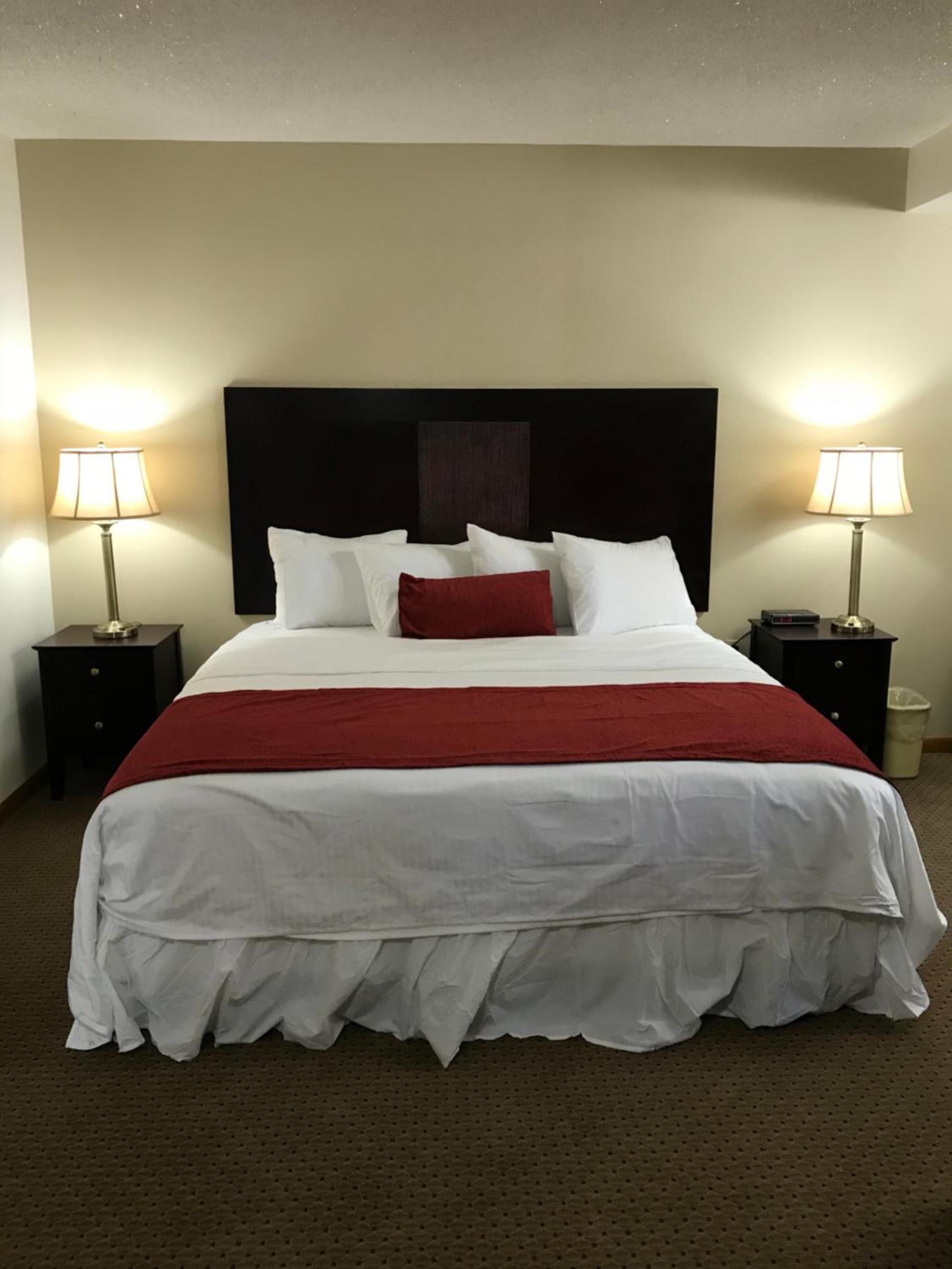 Brentwood Motor Inn photo 10