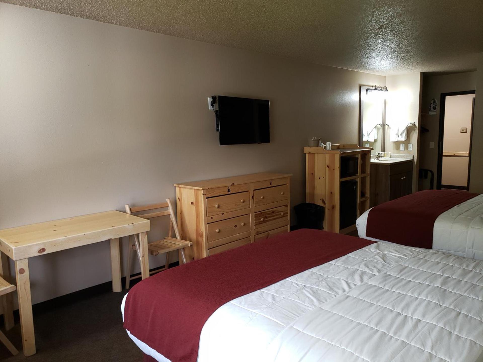 Woodside Dells Hotel & Suites photo 53