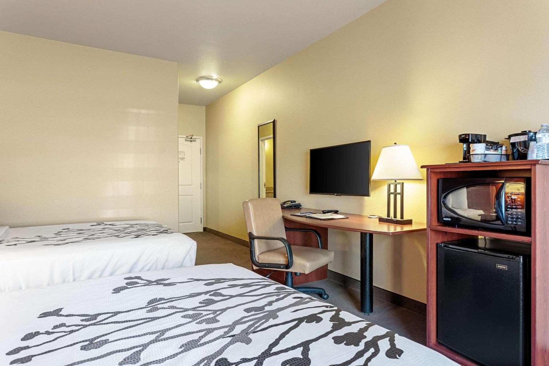 Sleep Inn & Suites Tyler South photo 15