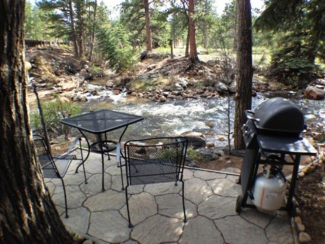 Swiftcurrent Lodge photo 26