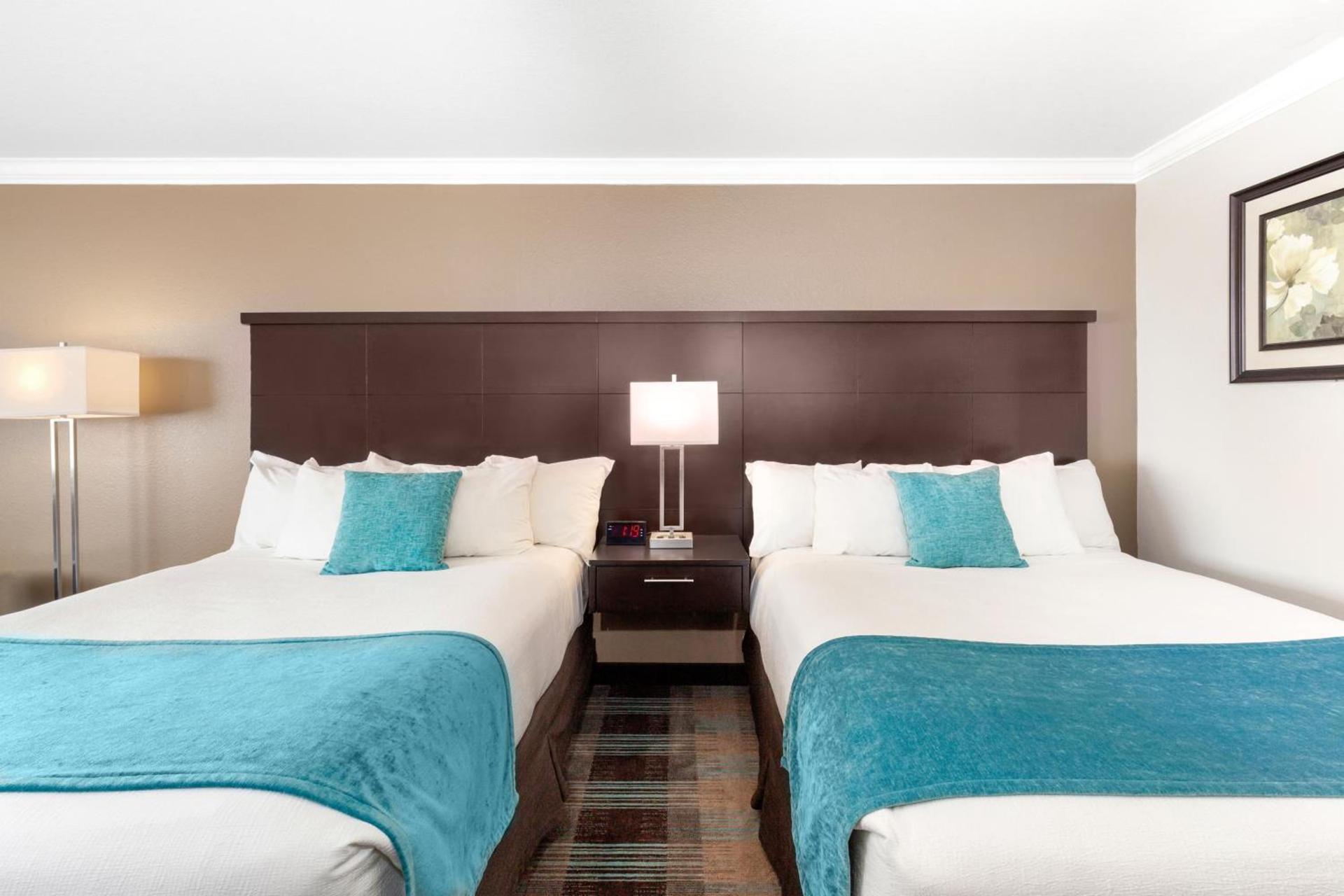 Inn at Moses Lake photo 5