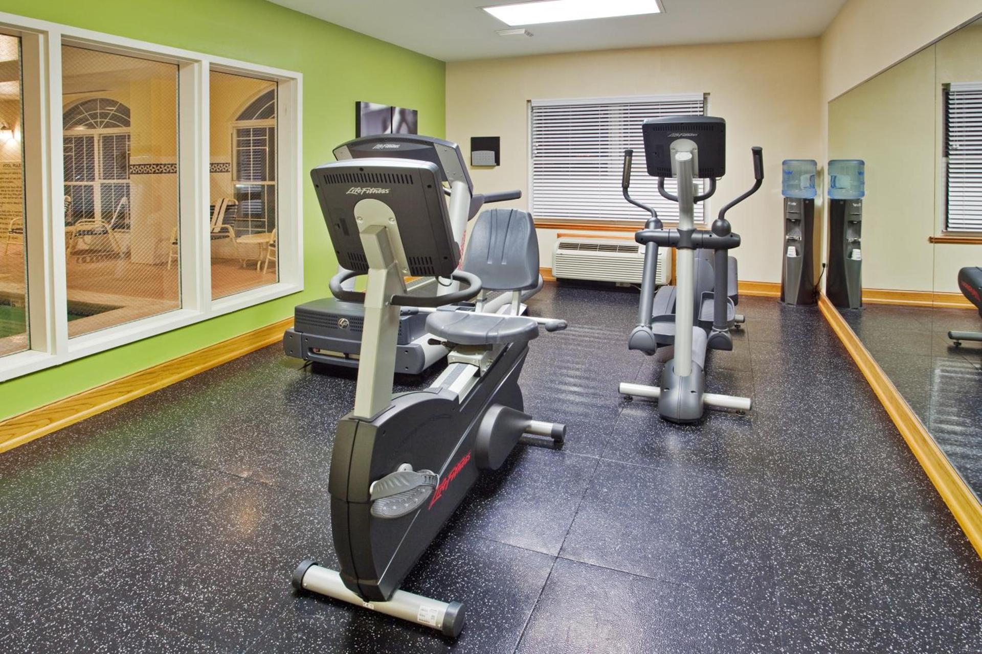 Country Inn & Suites by Radisson, Dalton, GA photo 38