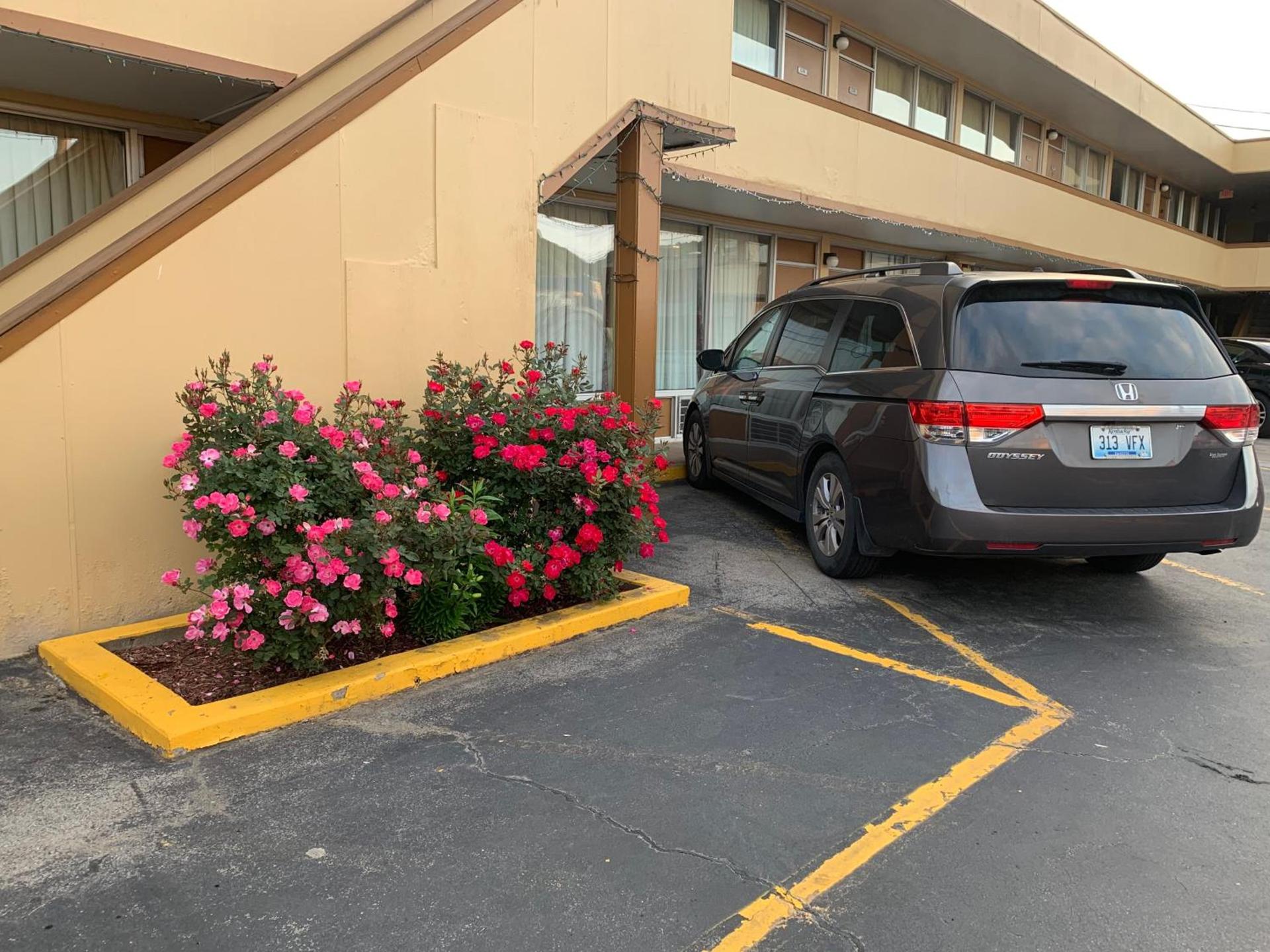 Budget Inn Express photo 30