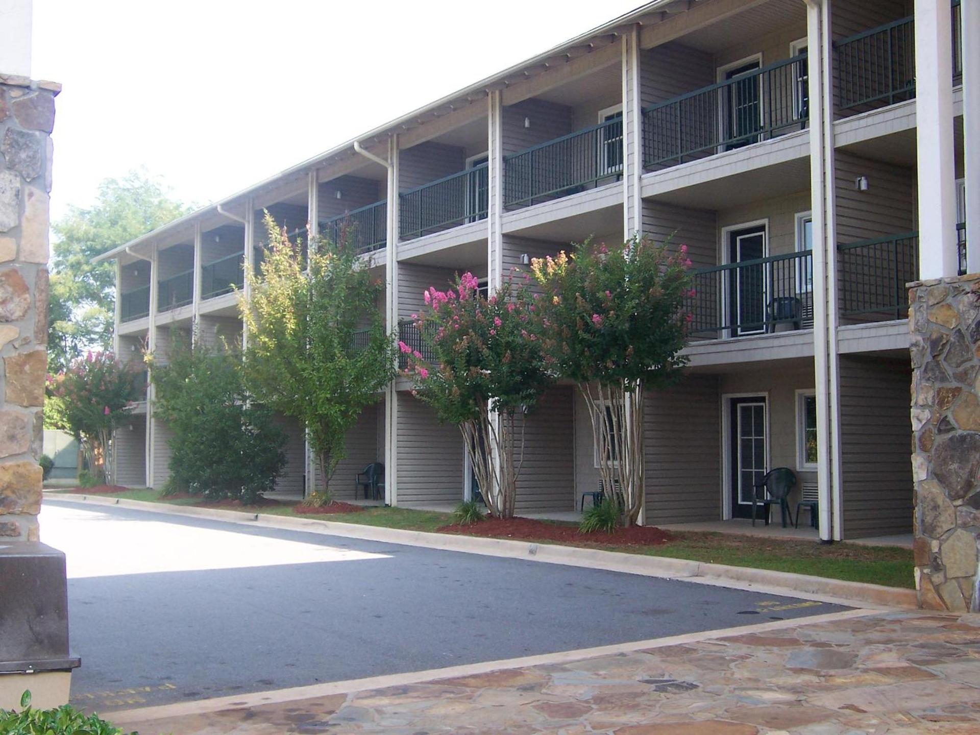 Lake Chatuge Lodge photo 39