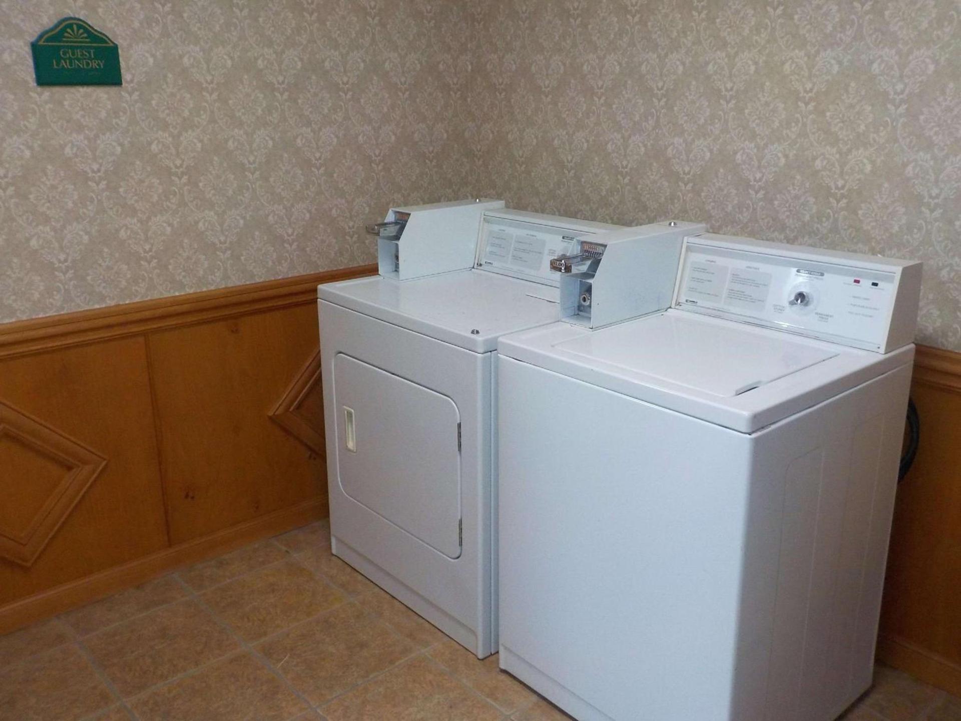SureStay Plus Hotel by Best Western Warner Robins AFB photo 9