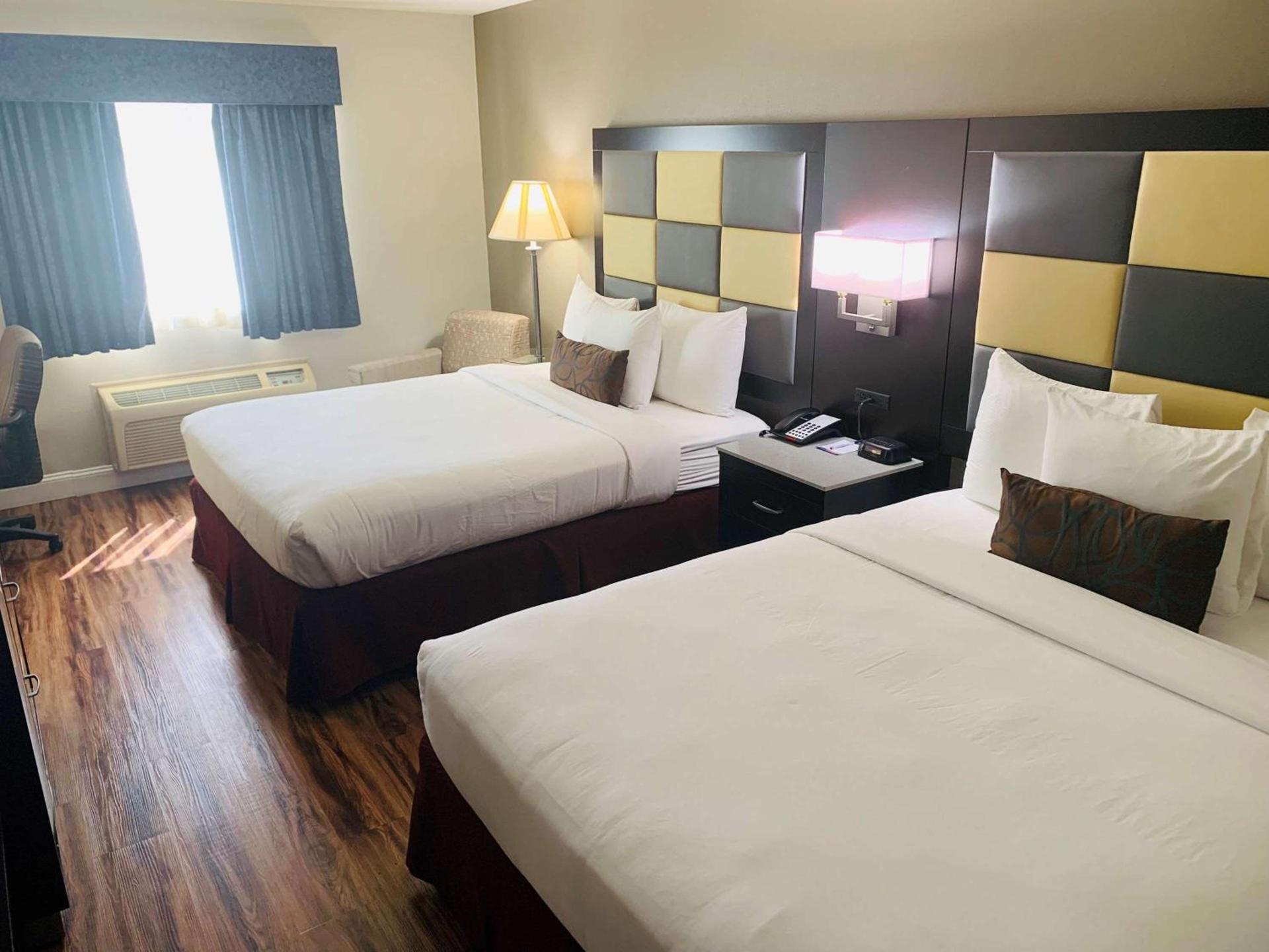 SureStay Plus Hotel by Best Western Redding photo 11