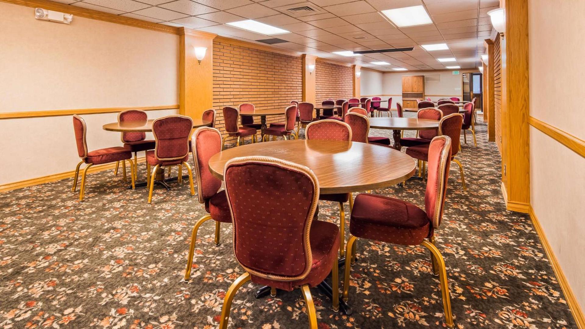 Baugh Motel, SureStay Collection by Best Western photo 4