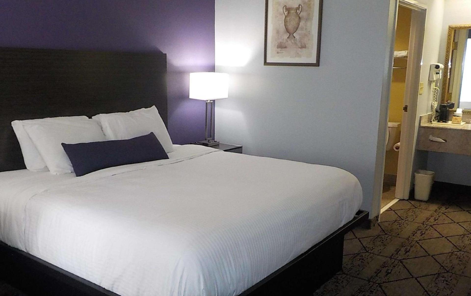 SureStay Plus Hotel by Best Western Warner Robins AFB photo 11