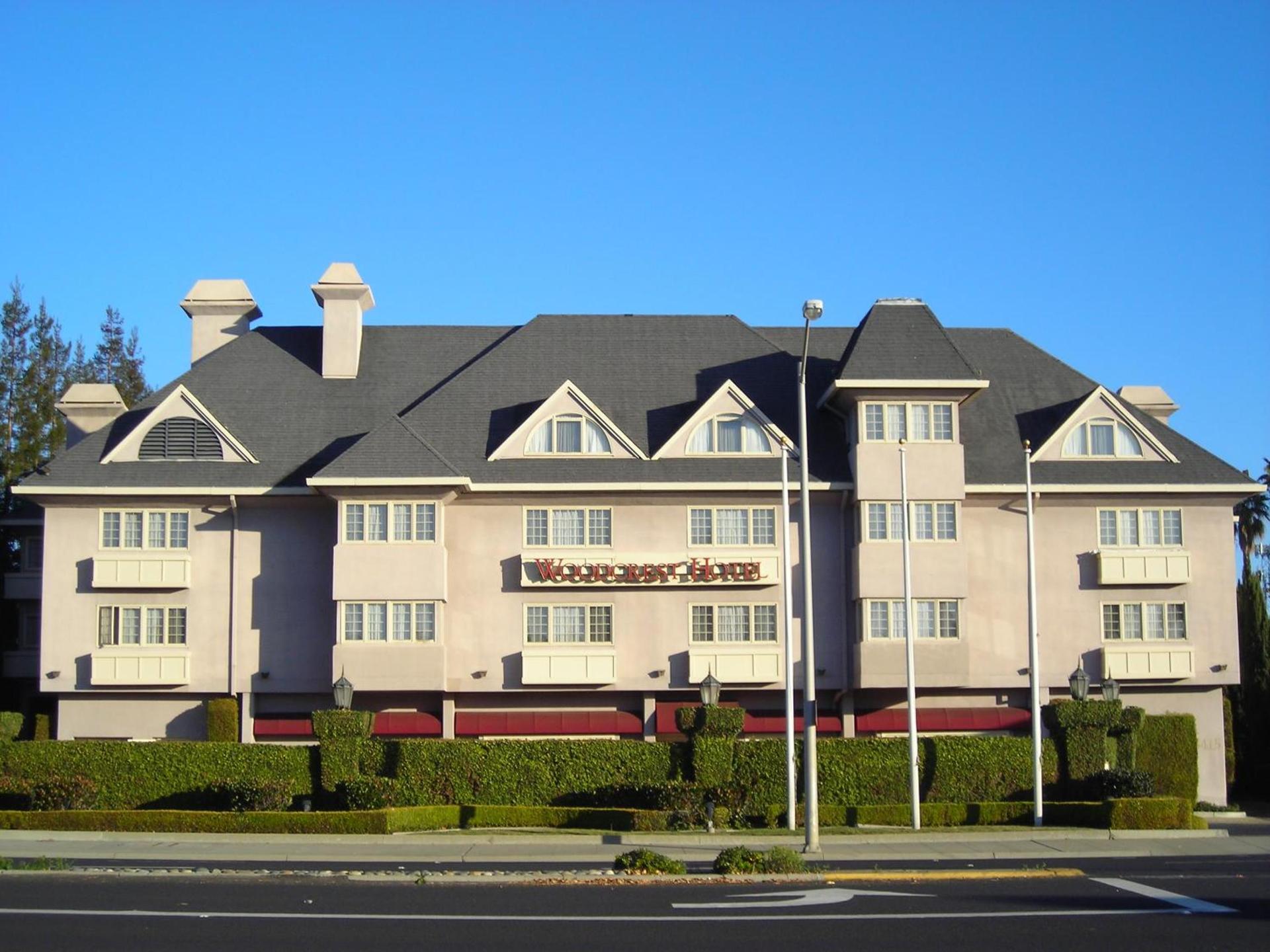 Woodcrest Hotel Cupertino — hotel in Santa Clara