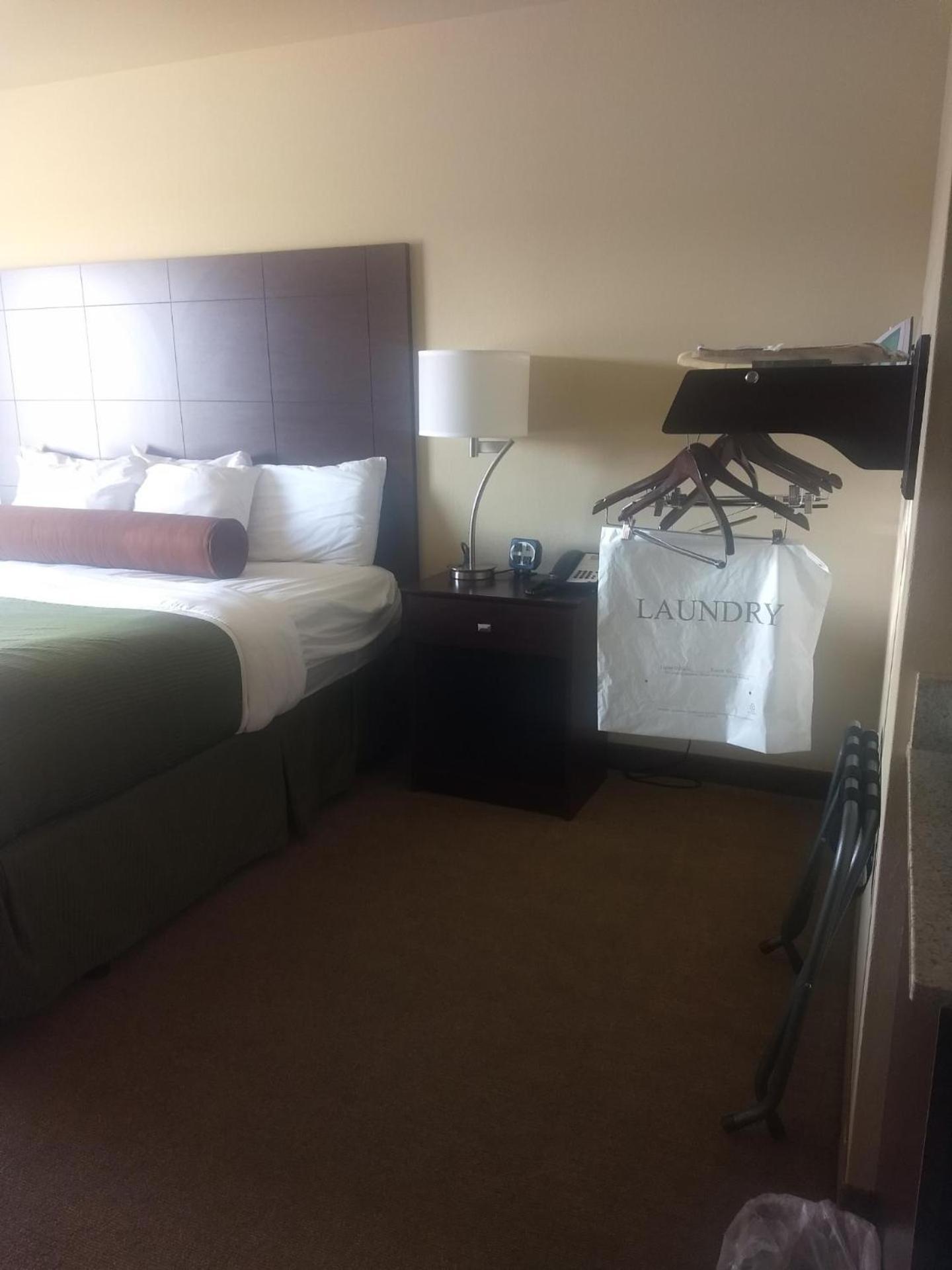 AmeriVu inn and Suites - Crookston photo 16