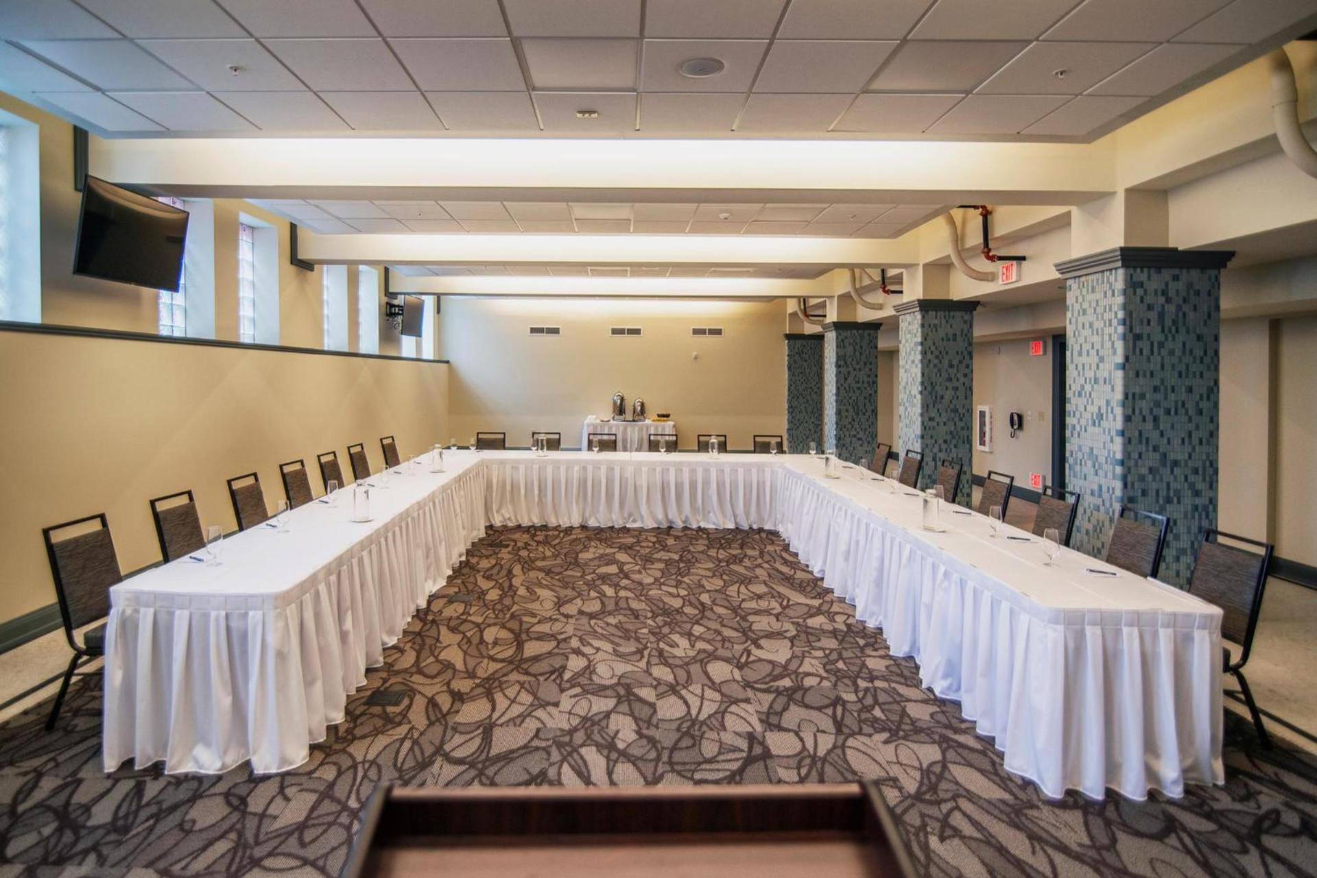The Stella Hotel & Ballroom photo 73