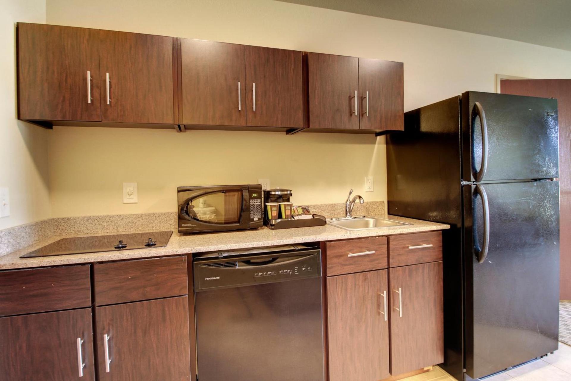 Cobblestone Inn & Suites - Avoca photo 6